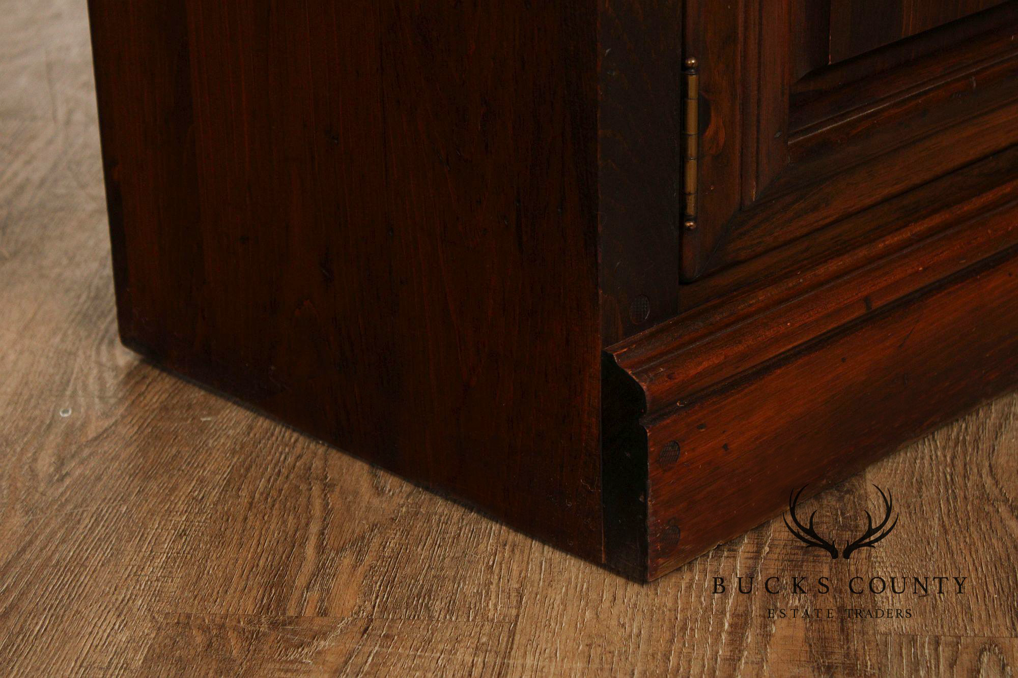 Kling Colonial Revival Vintage Pair of Pine Open Bookcases