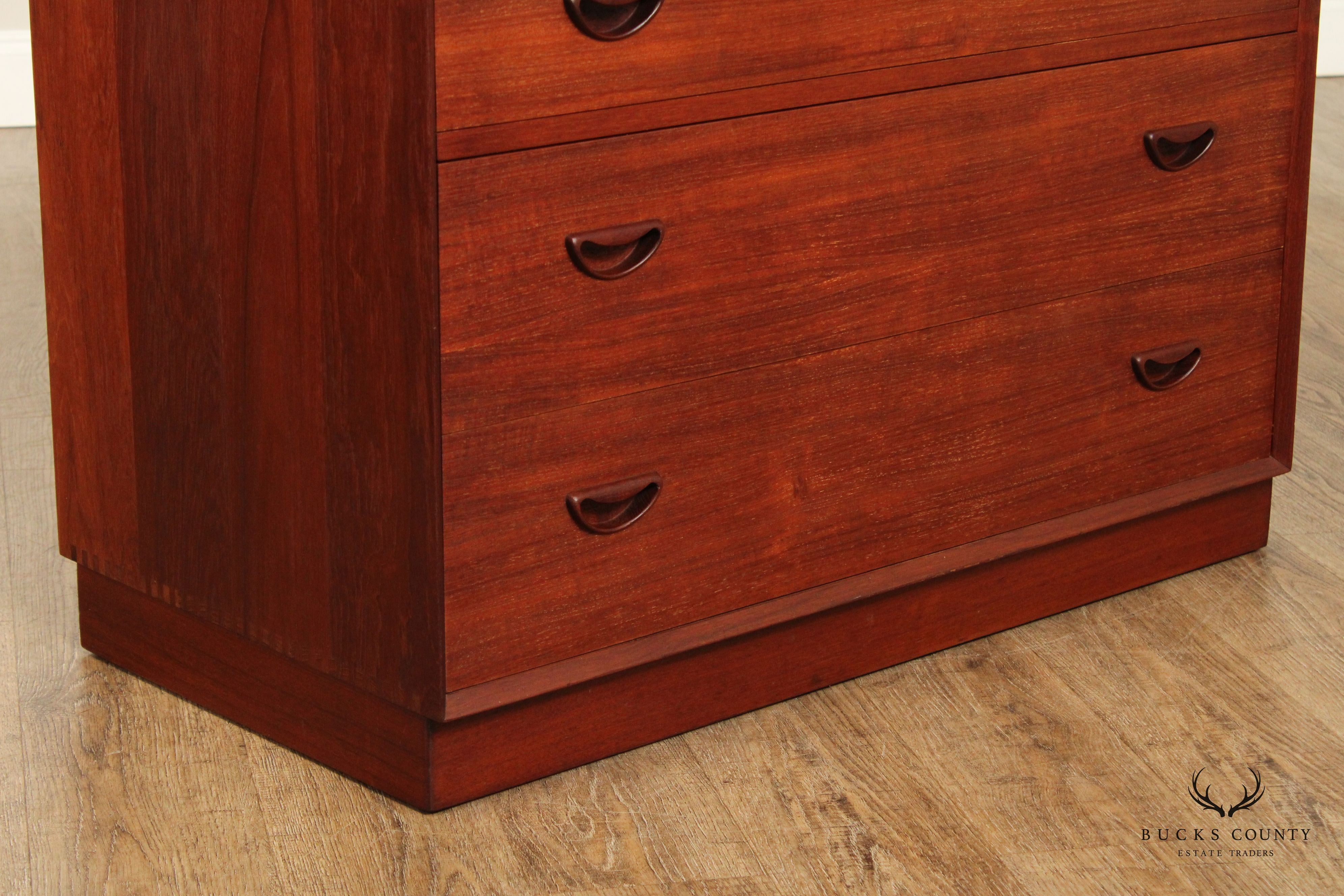 Danish Modern Teak Chest Of Drawers By Peter Hvidt and Orla Molgaard-Nielsen