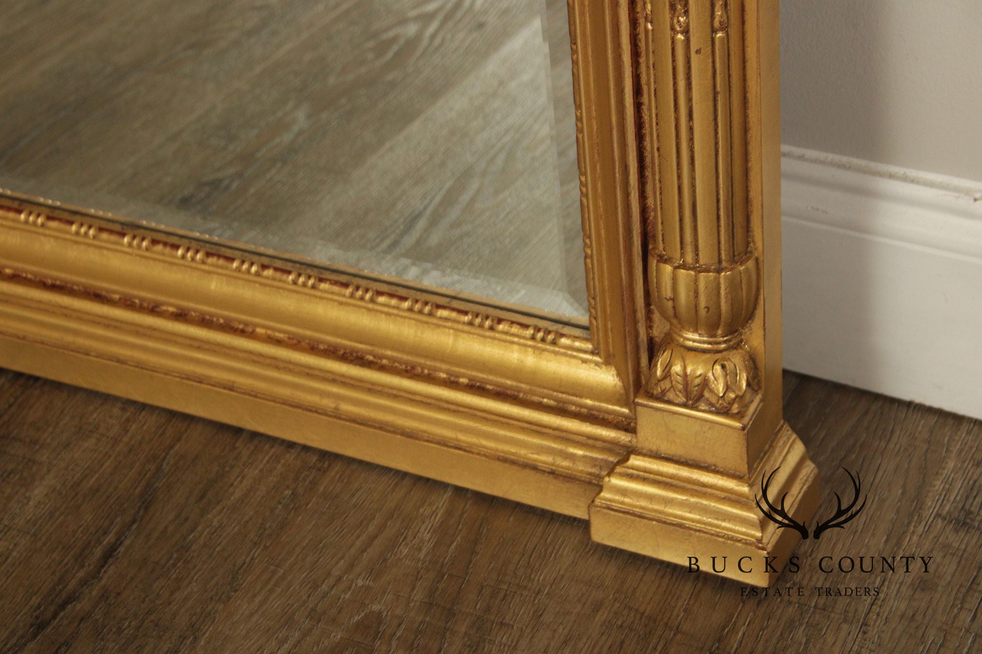 Henredon Neoclassical Style Giltwood Pier Mirror