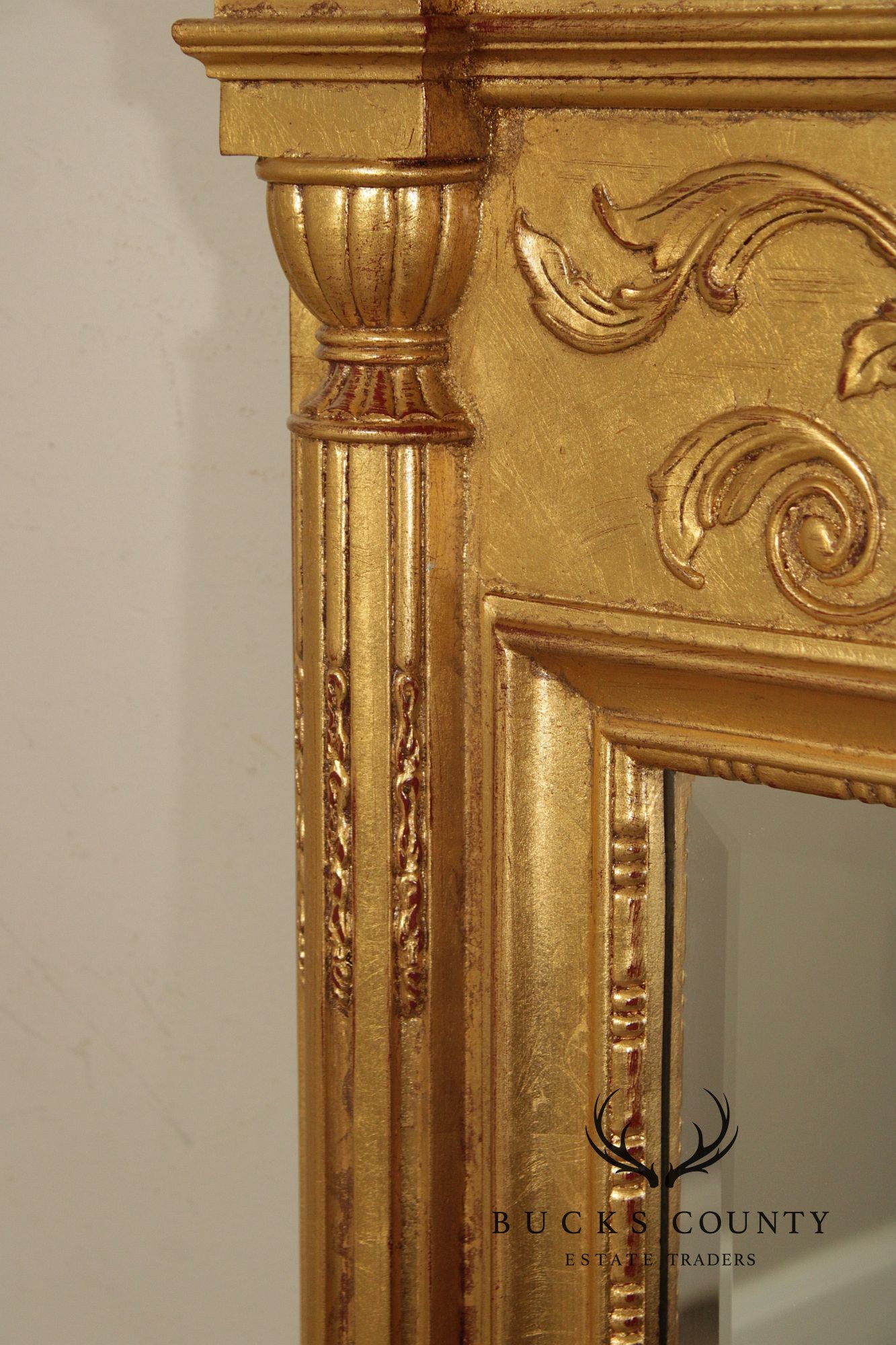 Henredon Neoclassical Style Giltwood Pier Mirror