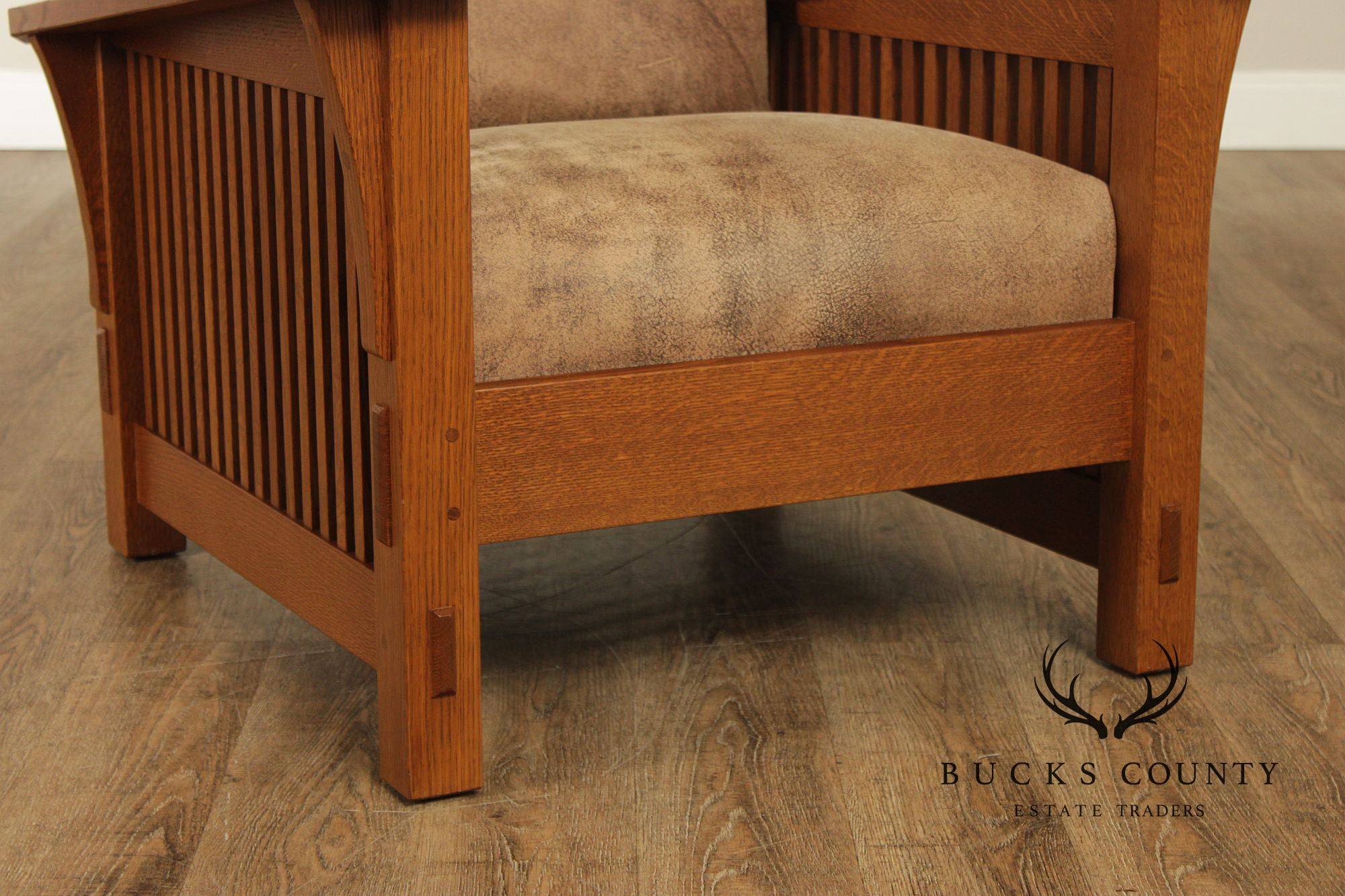 Stickley Mission Collection Oak Spindle Morris Chair