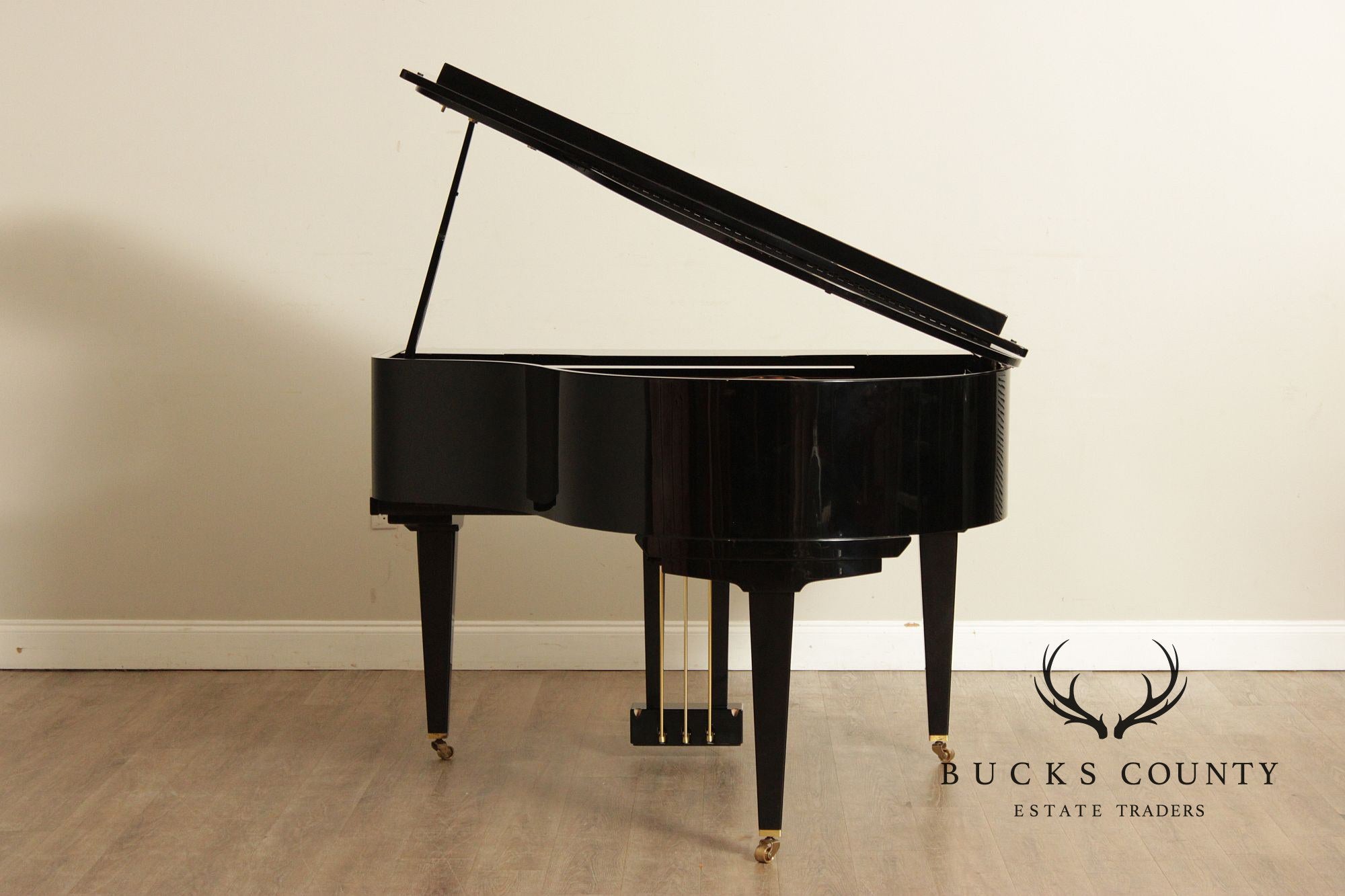 Kimball 'Viennese Classic' Baby Grand Piano and Bench