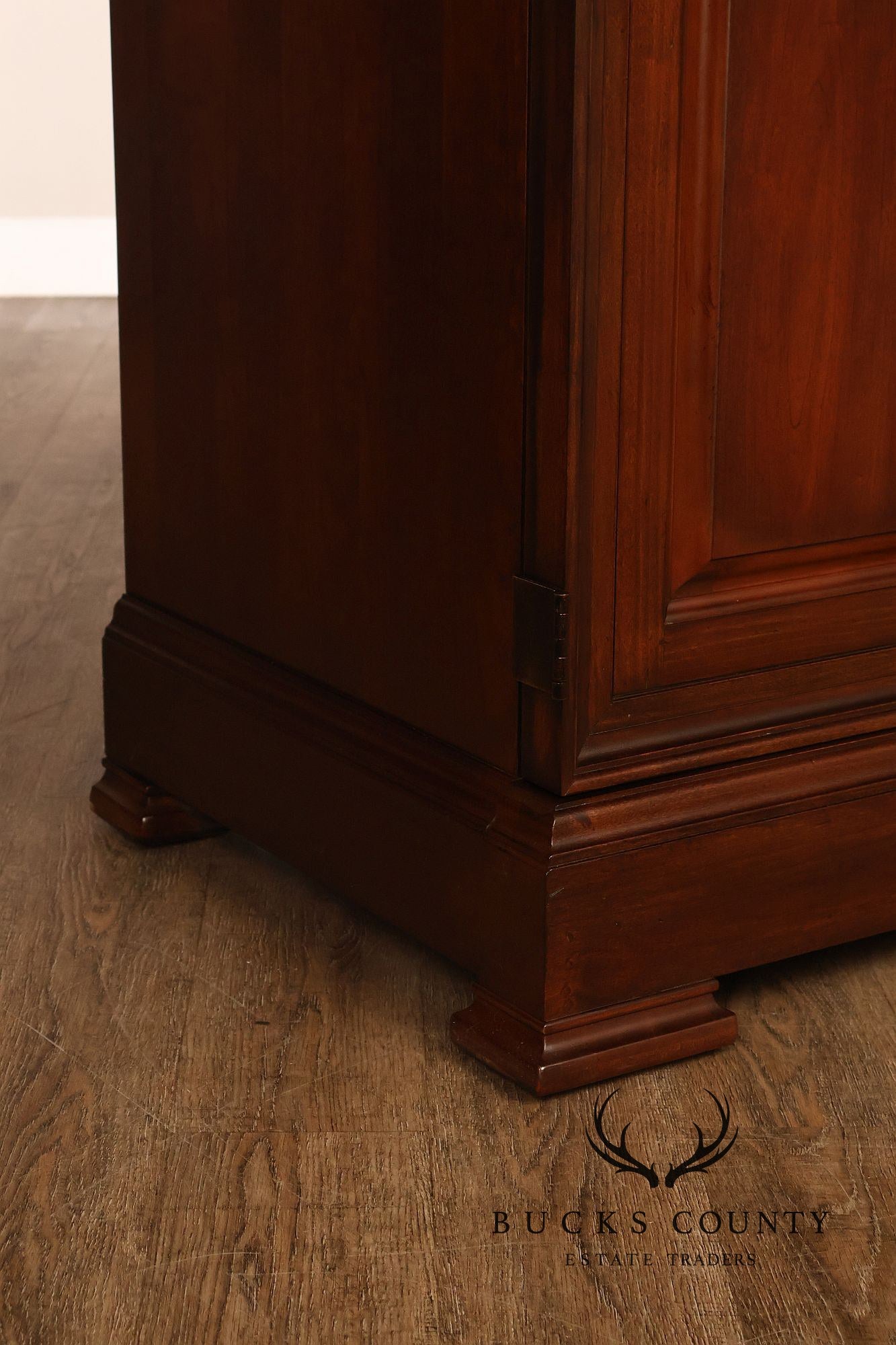 Thomasville Traditional Louis Philippe Style Cherry Armoire