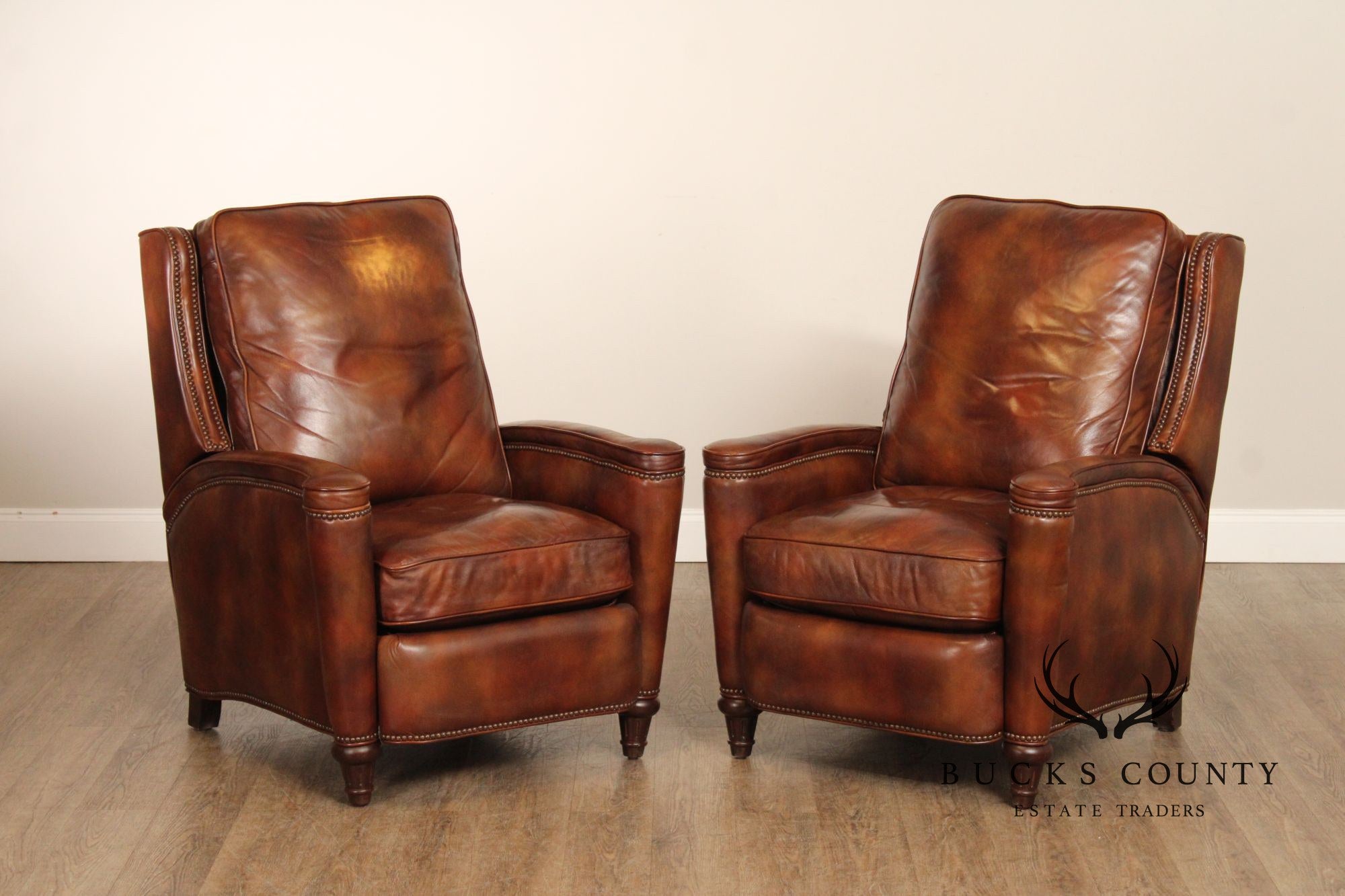 Hooker Furniture Pair of Reclining 'Rylea' Leather Club Chairs