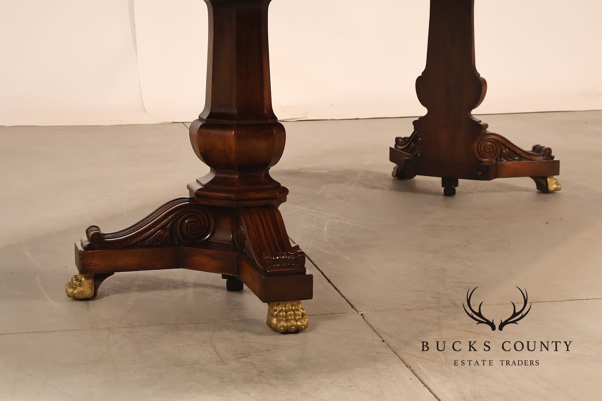 Karges Walnut Round Extendable Dining Table With Three Leaves