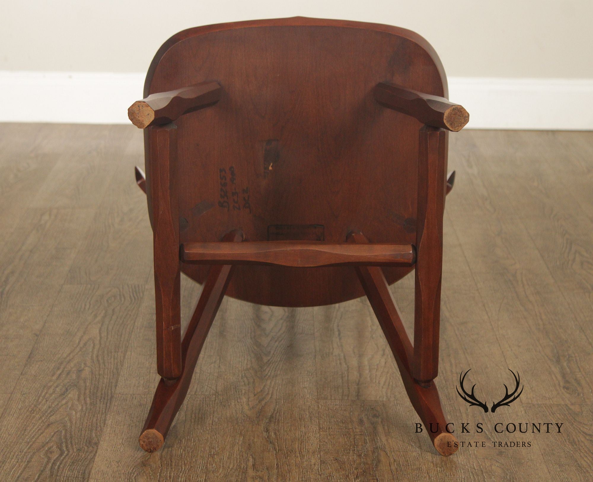 Hunt Country Furniture Set of Four Cherry Windsor Dining Chairs