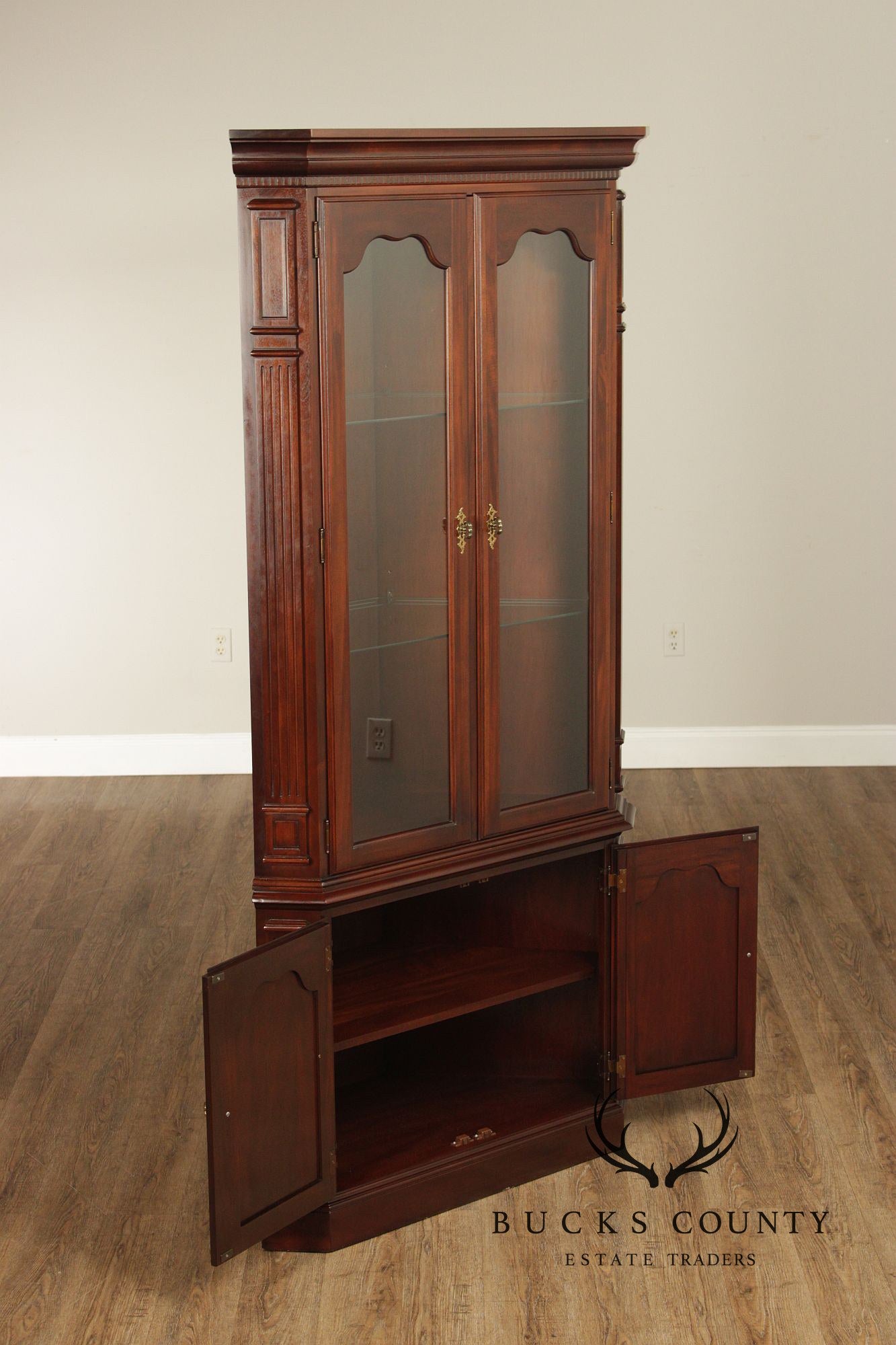 Traditional Solid Mahogany Lighted Corner Cabinet