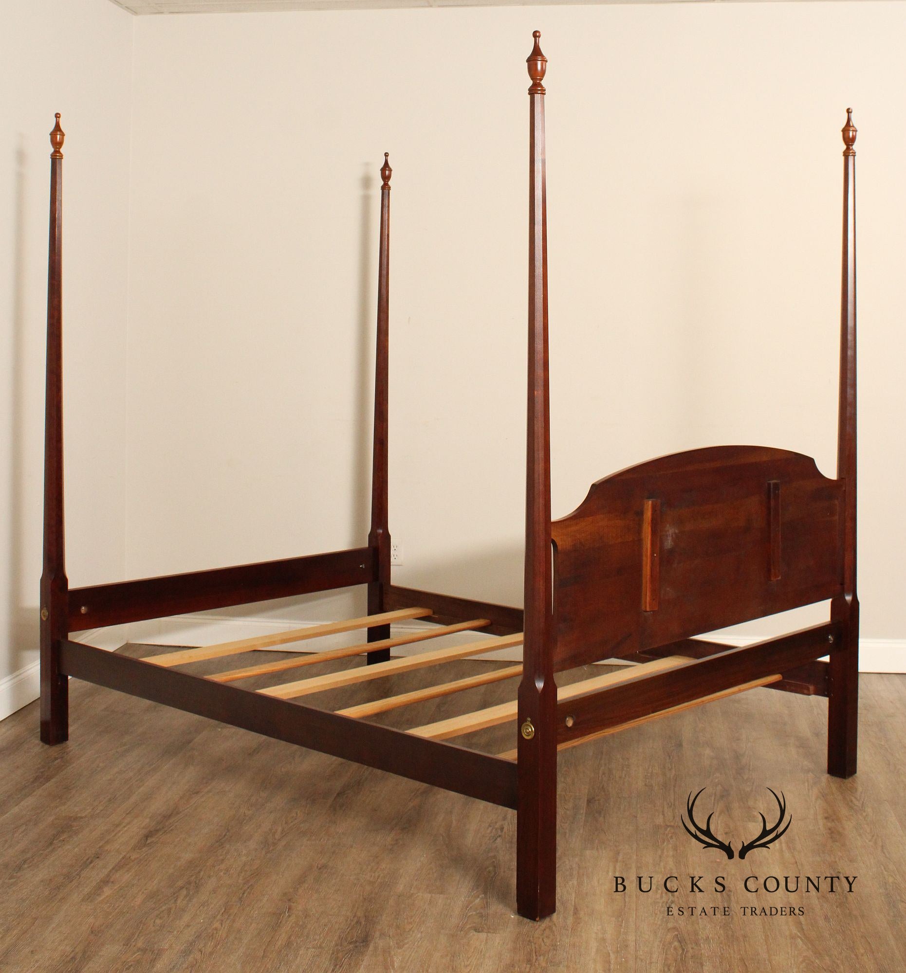 Federal Style Solid Cherry Queen Size Pencil Point Poster Bed