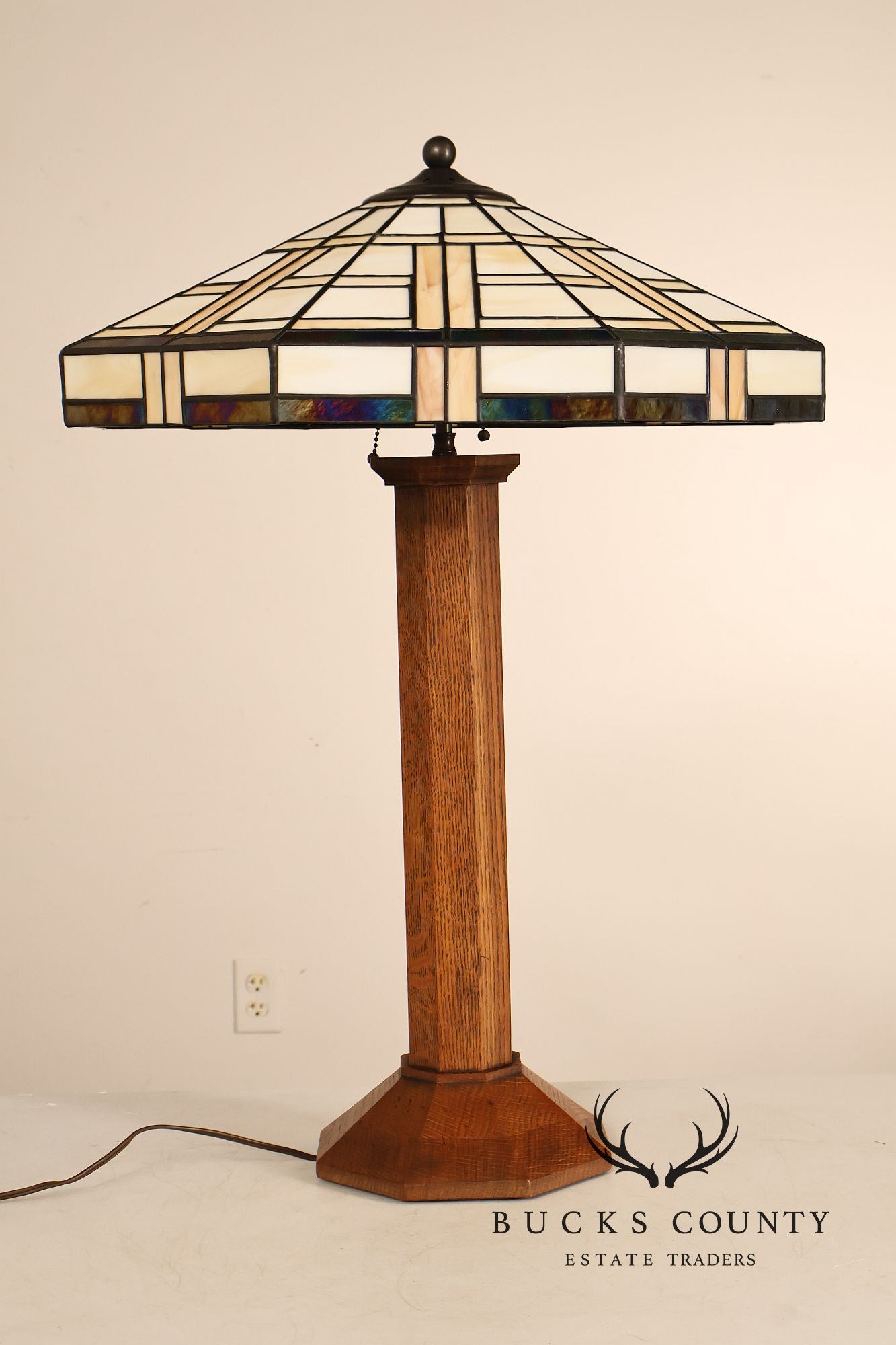 Stickley Mission Collection Table Lamp With Leaded Glass Shade