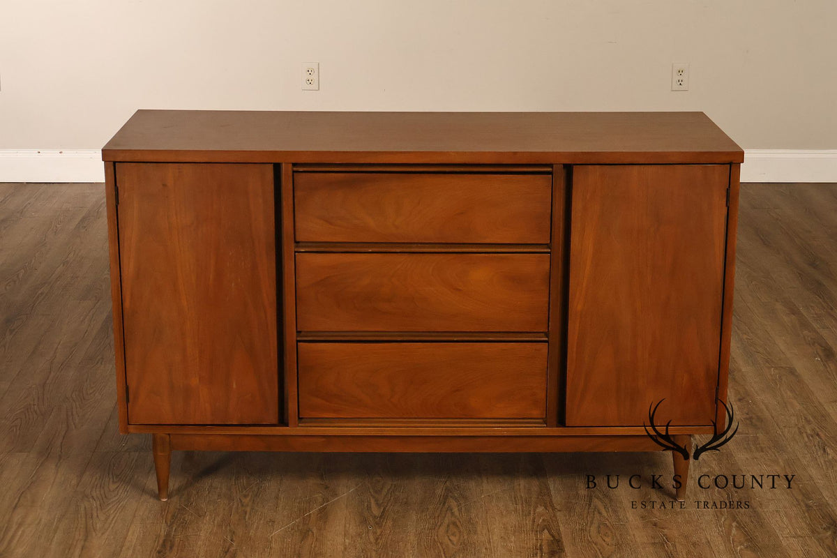 Mid Century Modern Broyhill Pacemaker Walnut Credenza Cabinet