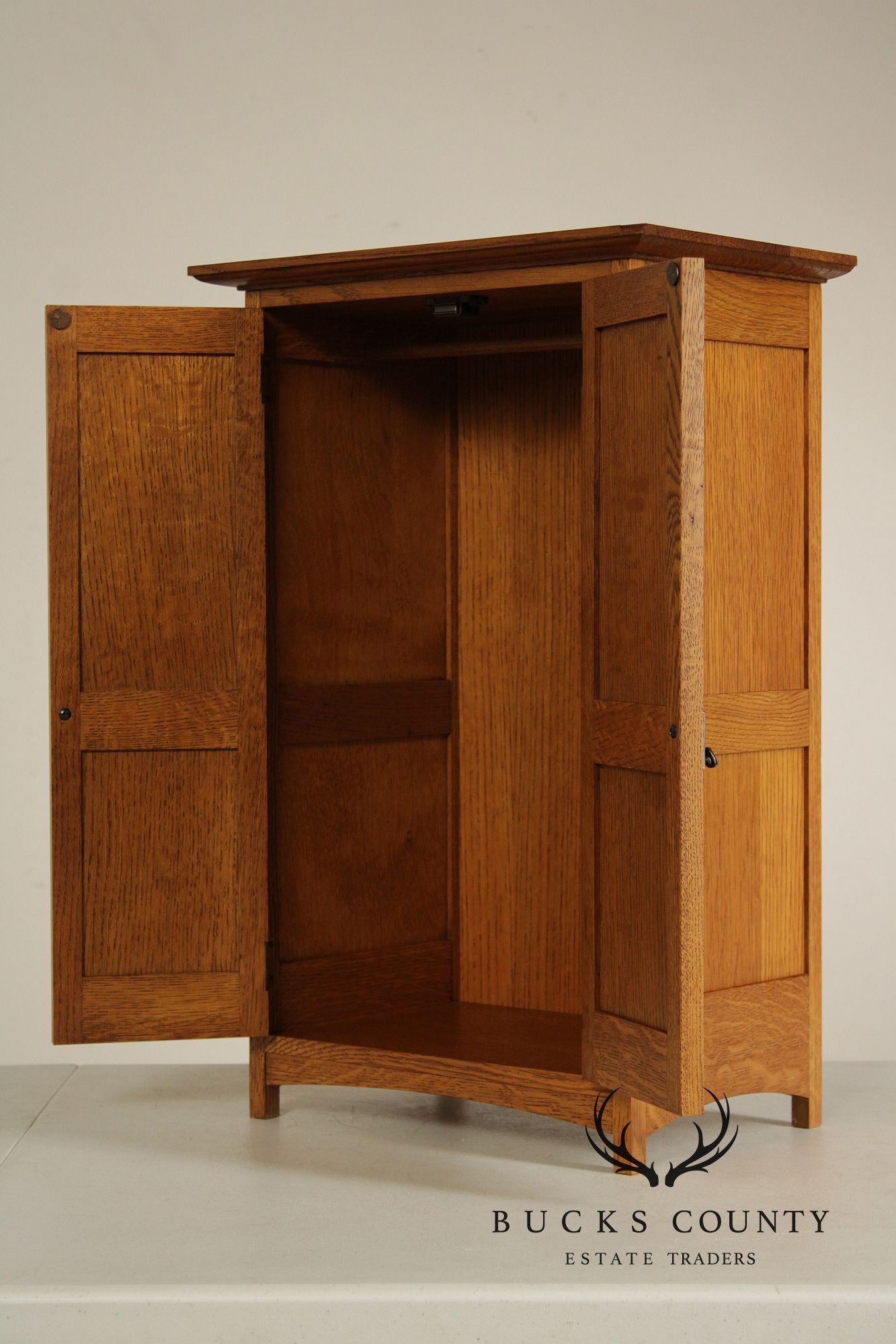 Stickley T.C. Timber Mission Oak Doll Furniture Collection Miniature Bed & Wardrobe Set