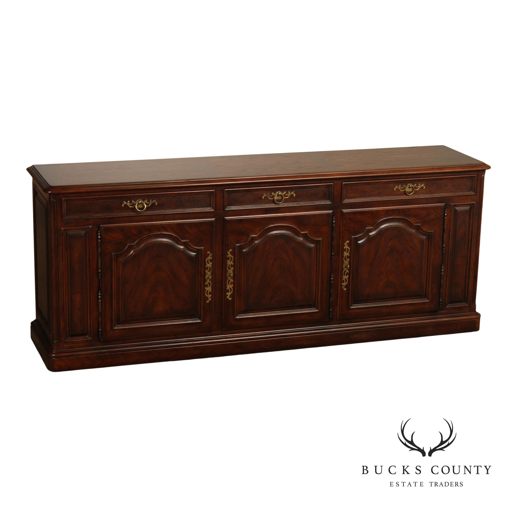 Henredon Four Centuries French Country Oak Buffet Sideboard