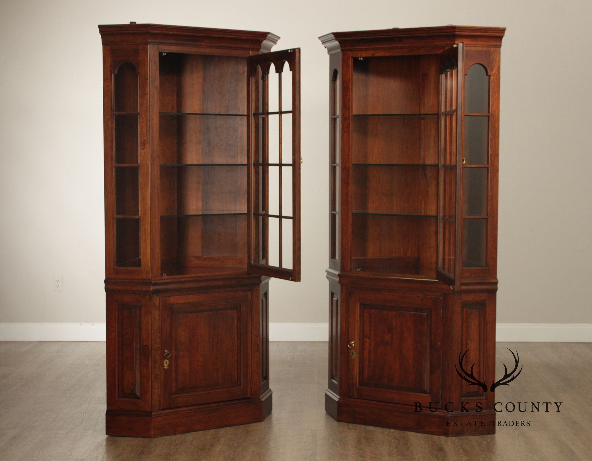 Pennsylvania House Pair Traditional Cherry Lighted Corner Cabinets