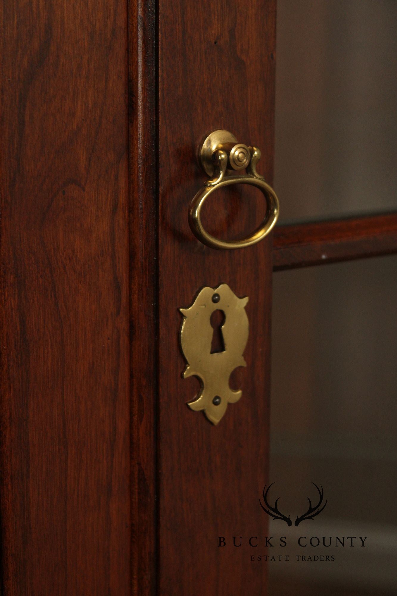 Pennsylvania House Pair Traditional Cherry Lighted Corner Cabinets