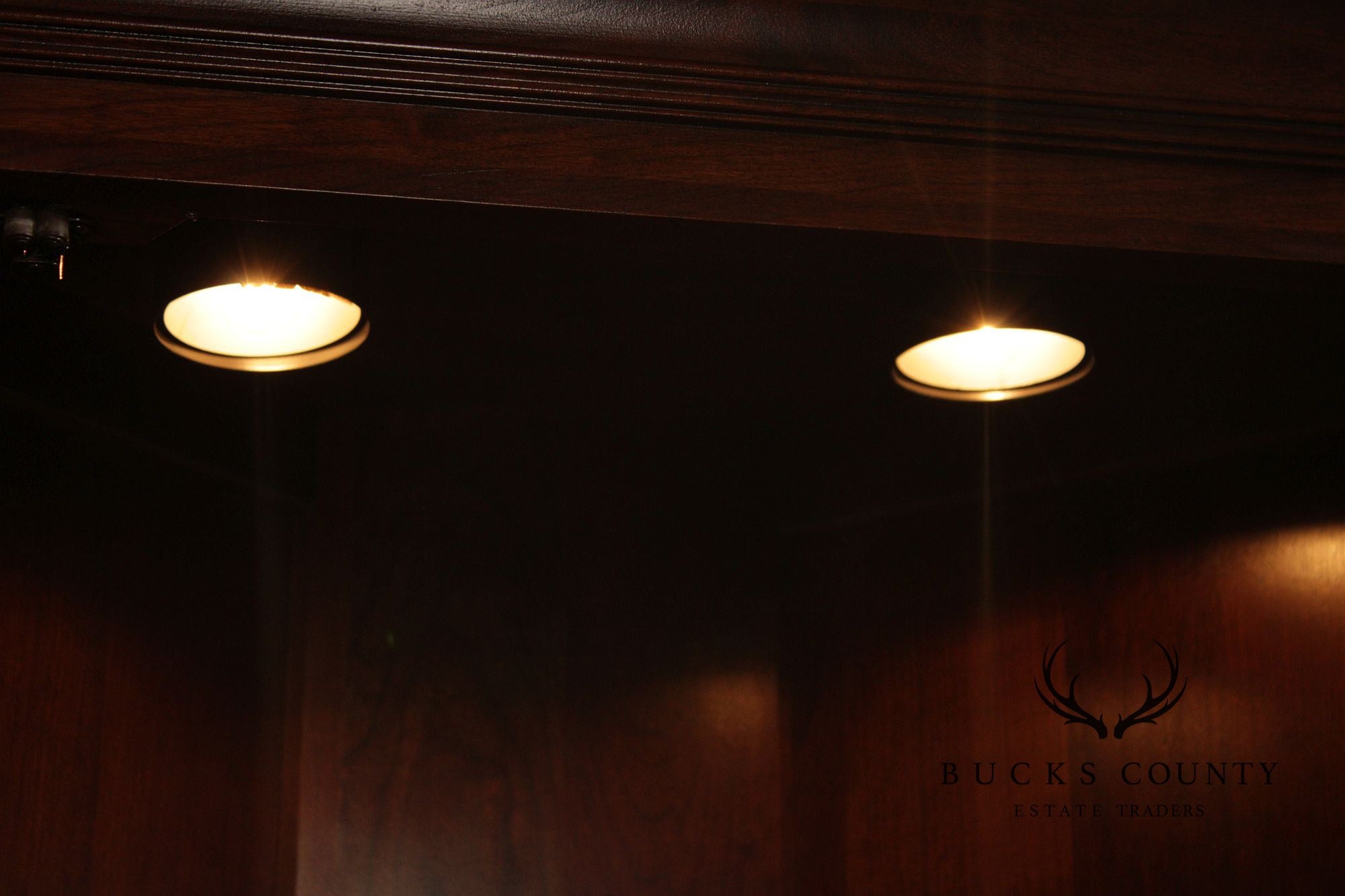 Pennsylvania House Pair Traditional Cherry Lighted Corner Cabinets