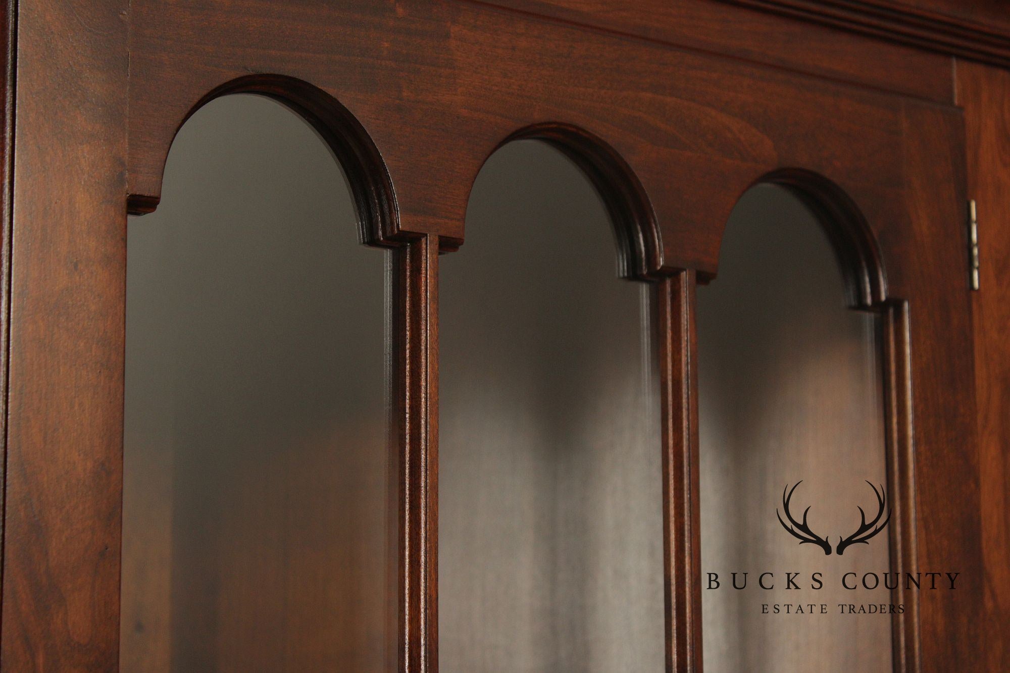 Pennsylvania House Pair Traditional Cherry Lighted Corner Cabinets