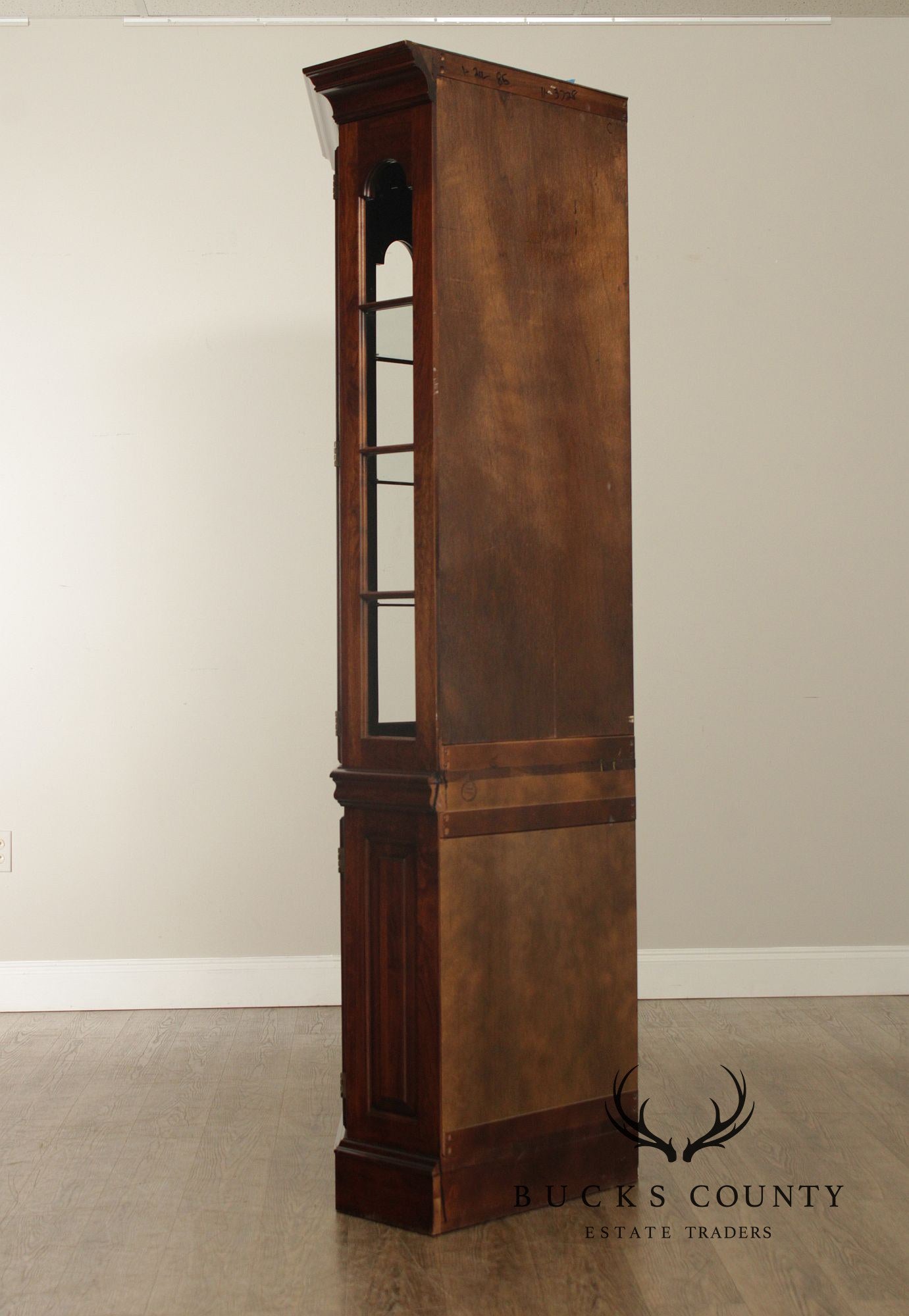 Pennsylvania House Pair Traditional Cherry Lighted Corner Cabinets