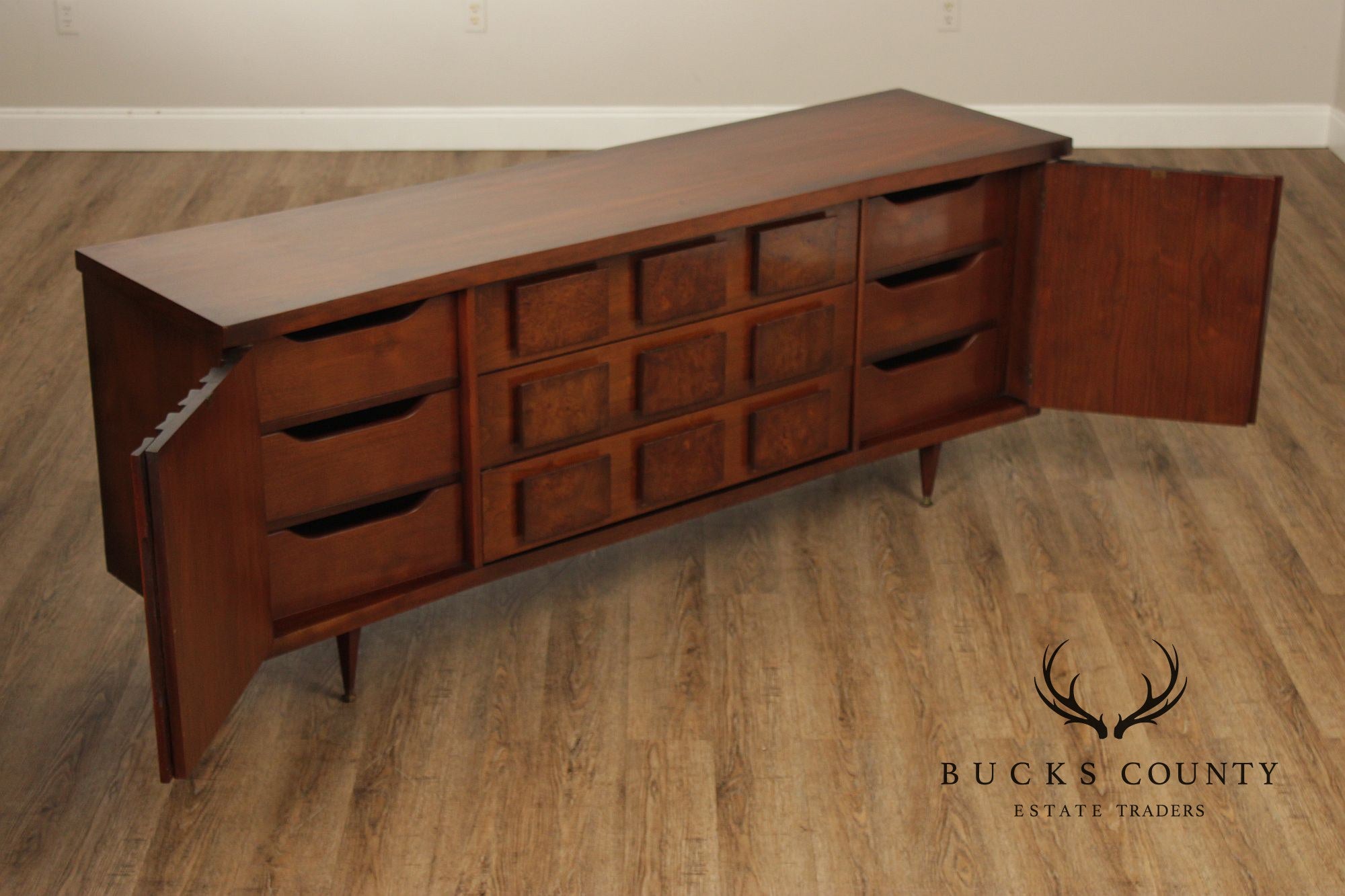 United Furniture Mid Century Modern Walnut & Burl Long Credenza Sideboard