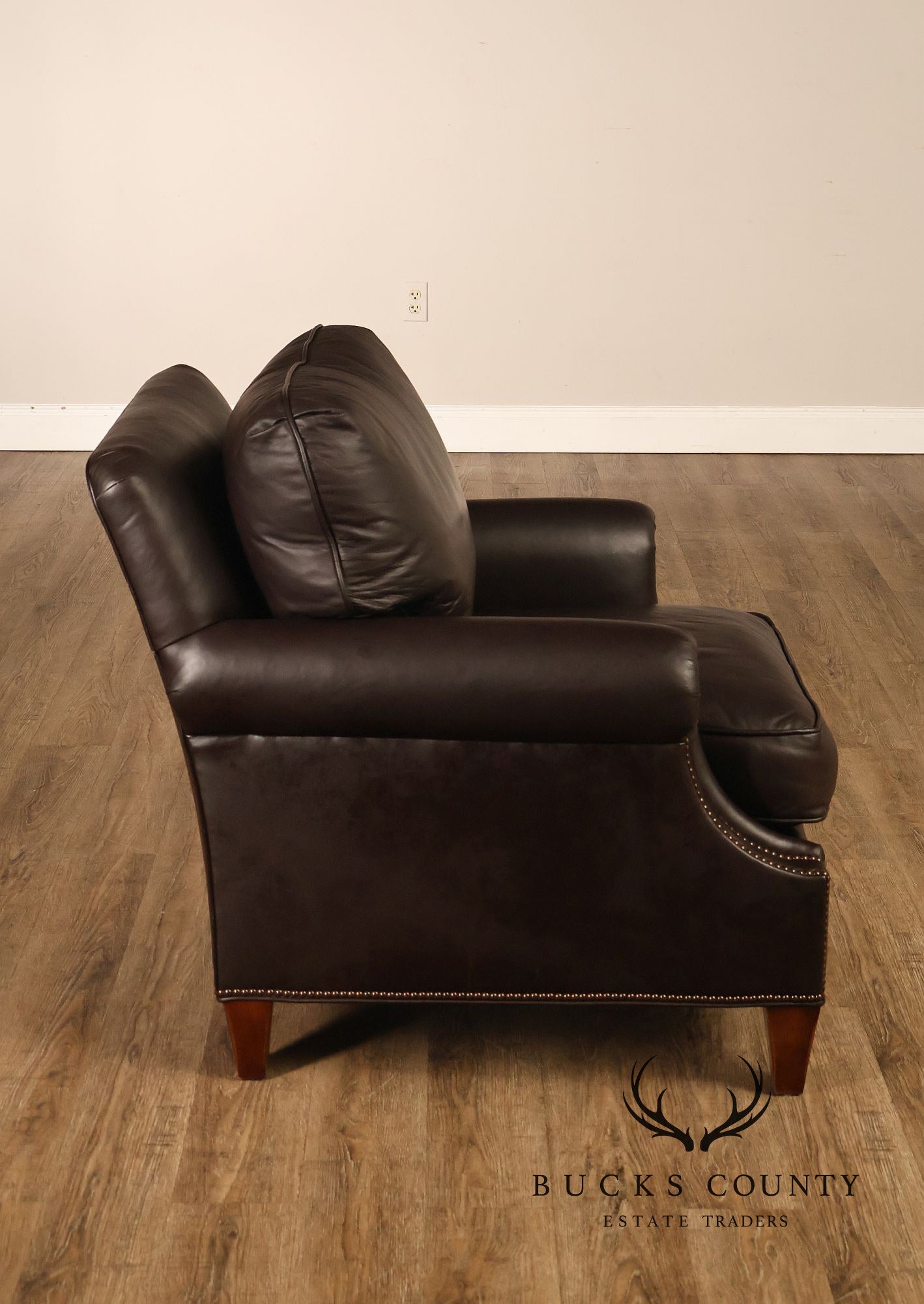 Baker Furniture Pair of Leather Club Chairs
