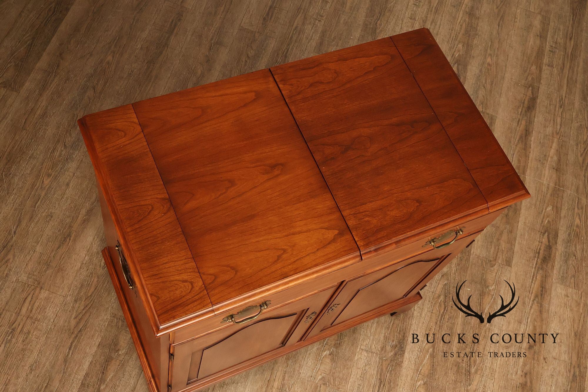Henkel Harris Georgian Style Cherry Flip Top Server Cabinet