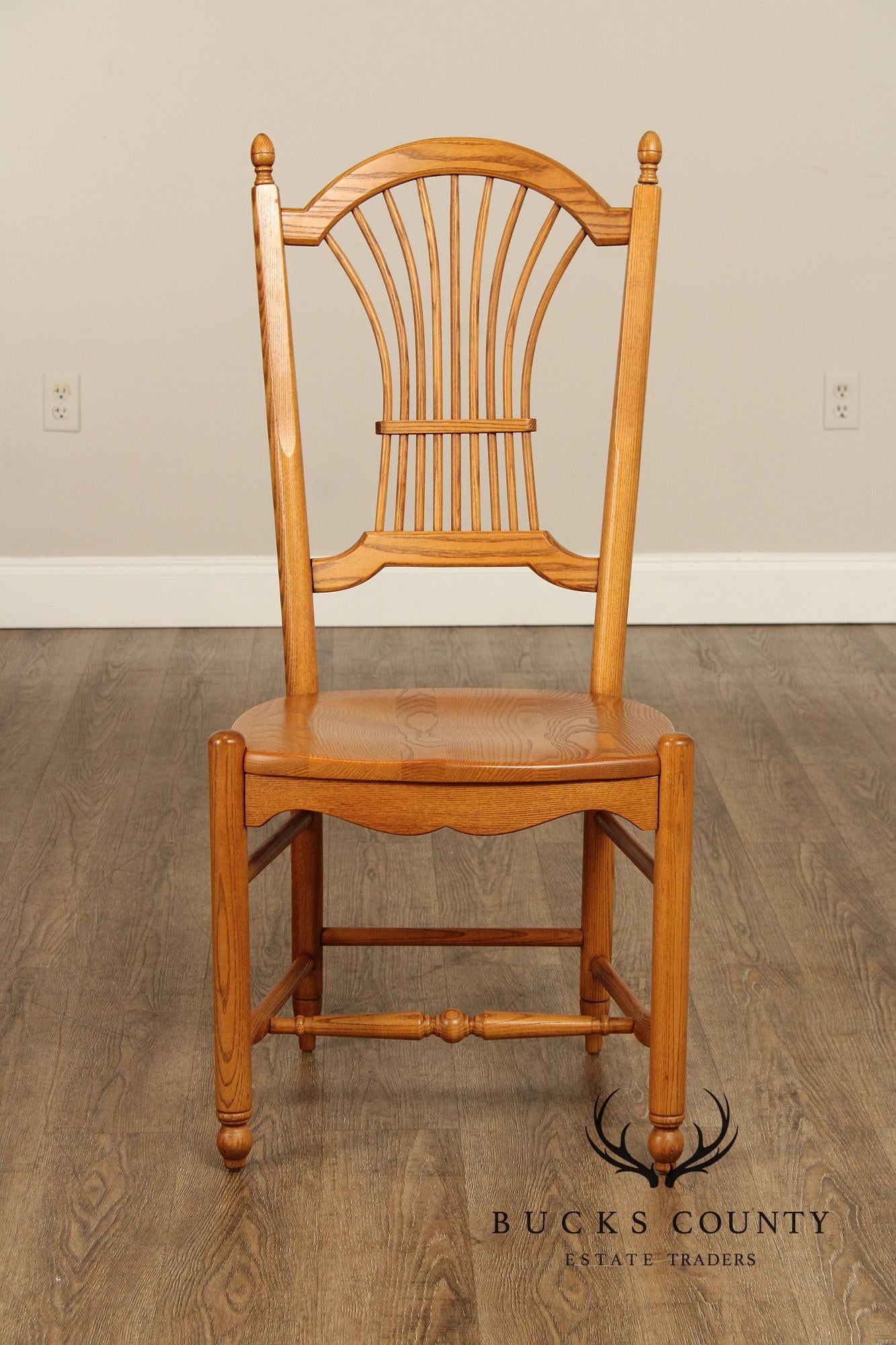 Pennsylvania House Set of Four Oak Sheaf Back Dining Chairs