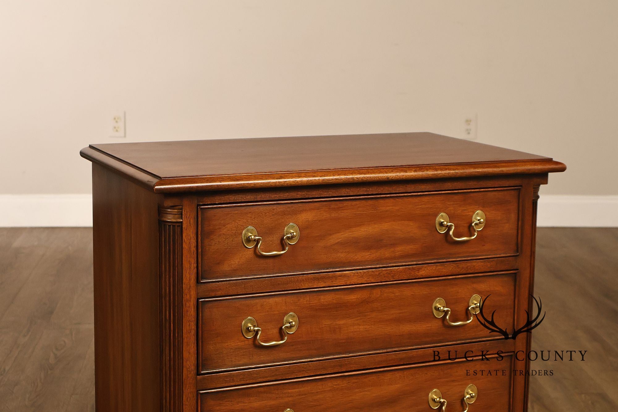 Henkel Harris Georgian Style Mahogany Bedside Chest