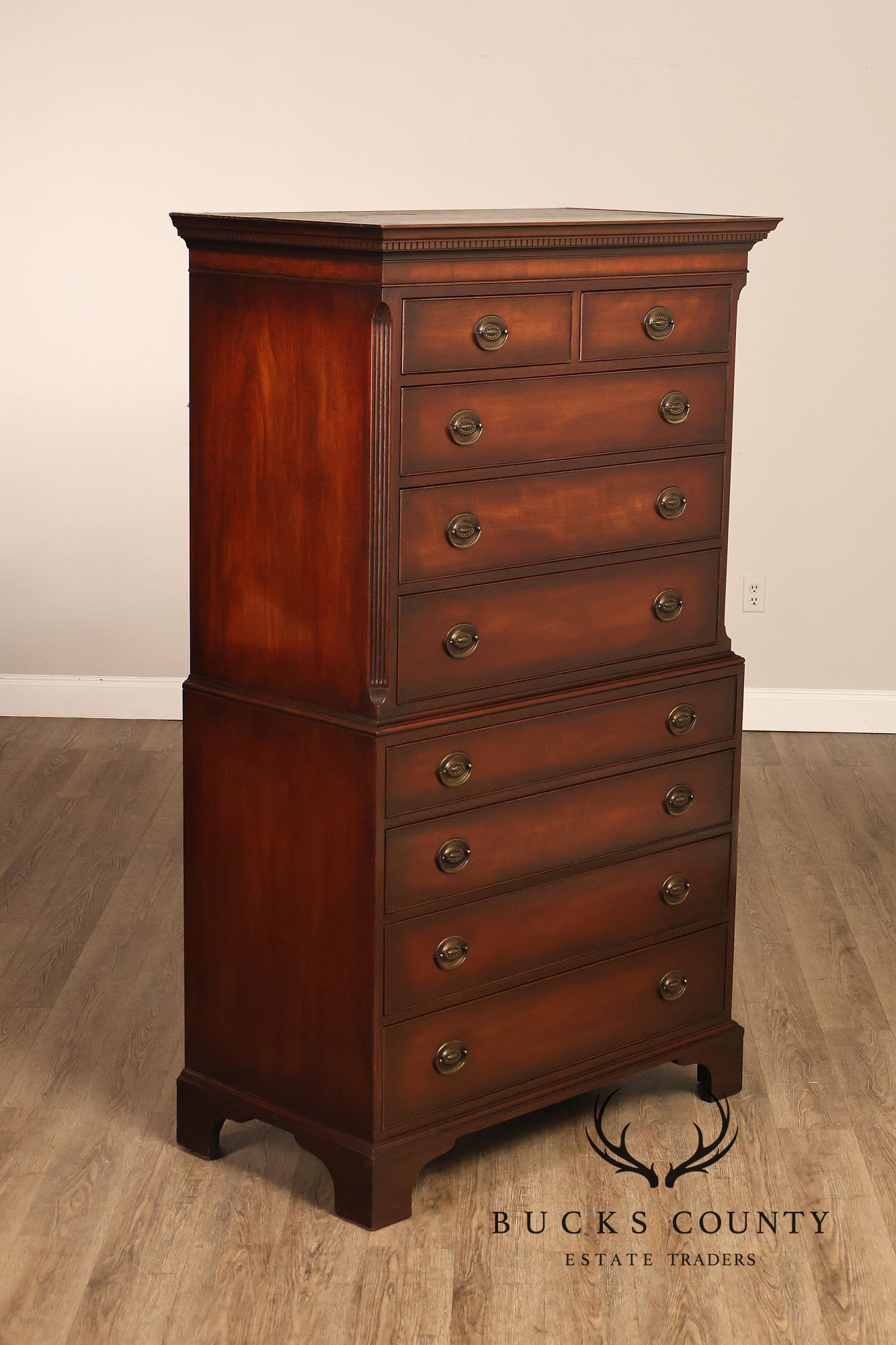 Kindel Georgian Style Mahogany Chest on Chest