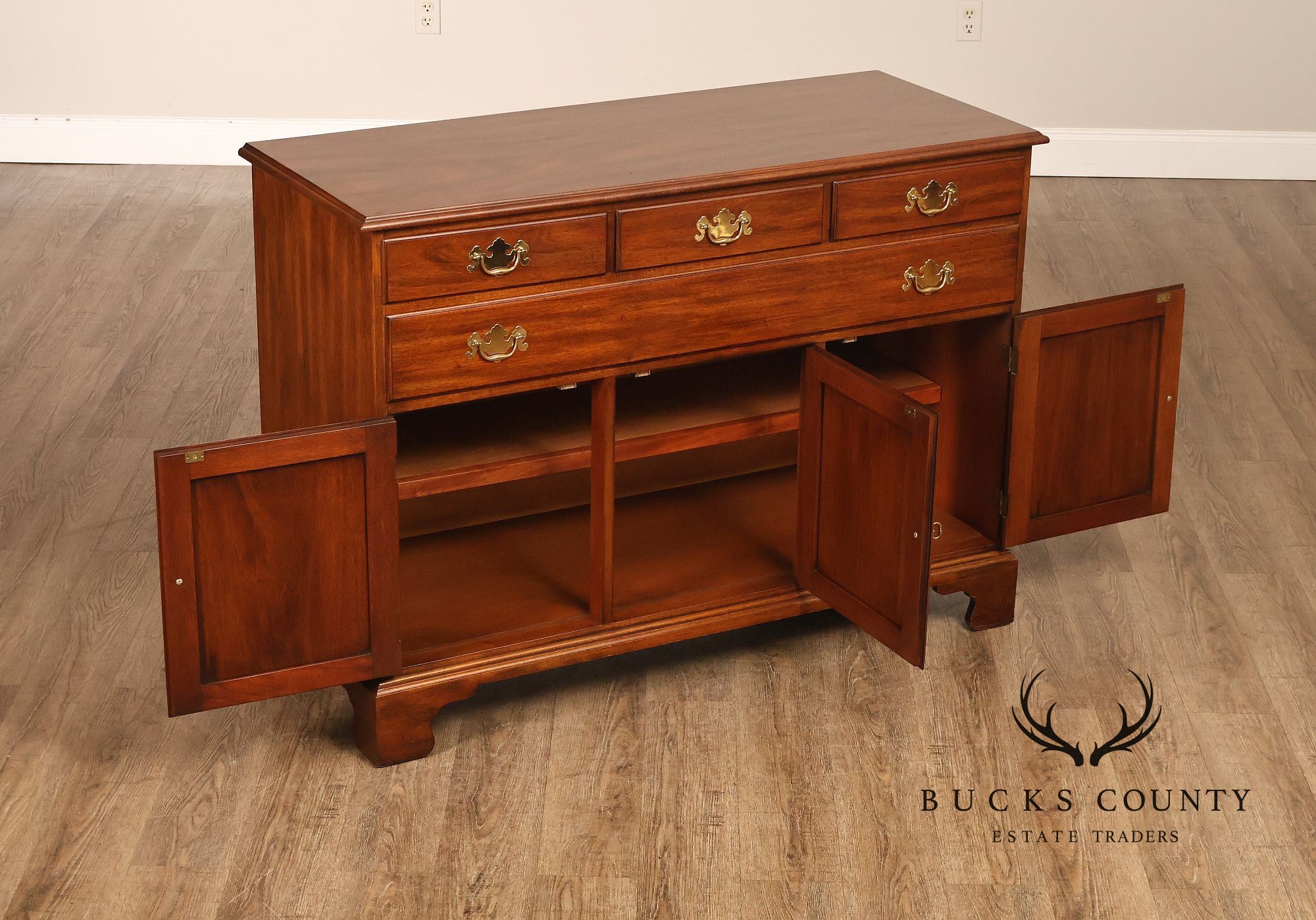 Henkel Harris Chippendale Style Mahogany Buffet Sideboard