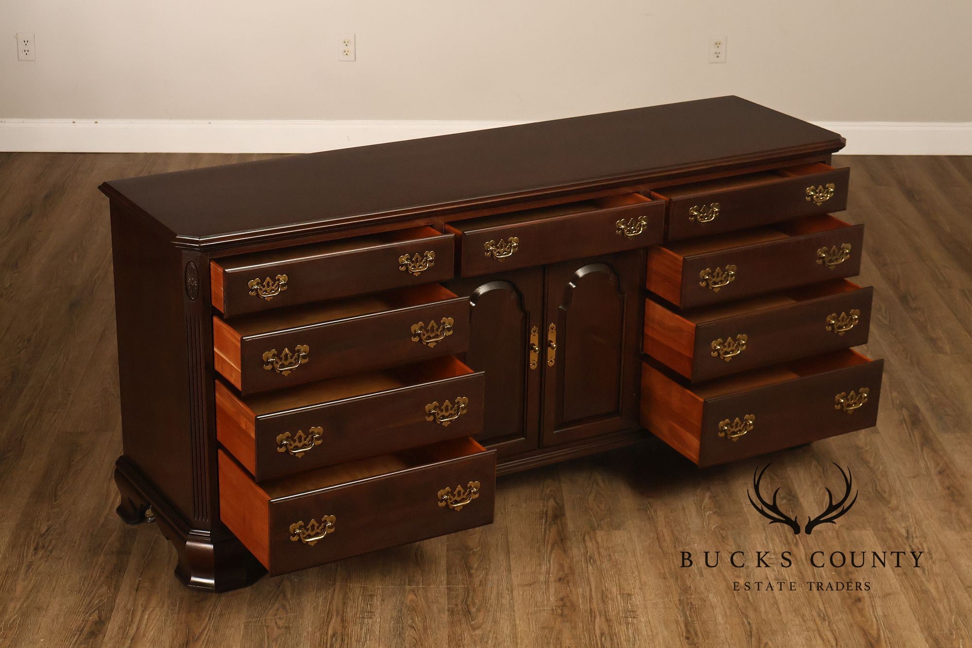 Ethan Allen 'Georgian Court' Cherry Triple Dresser