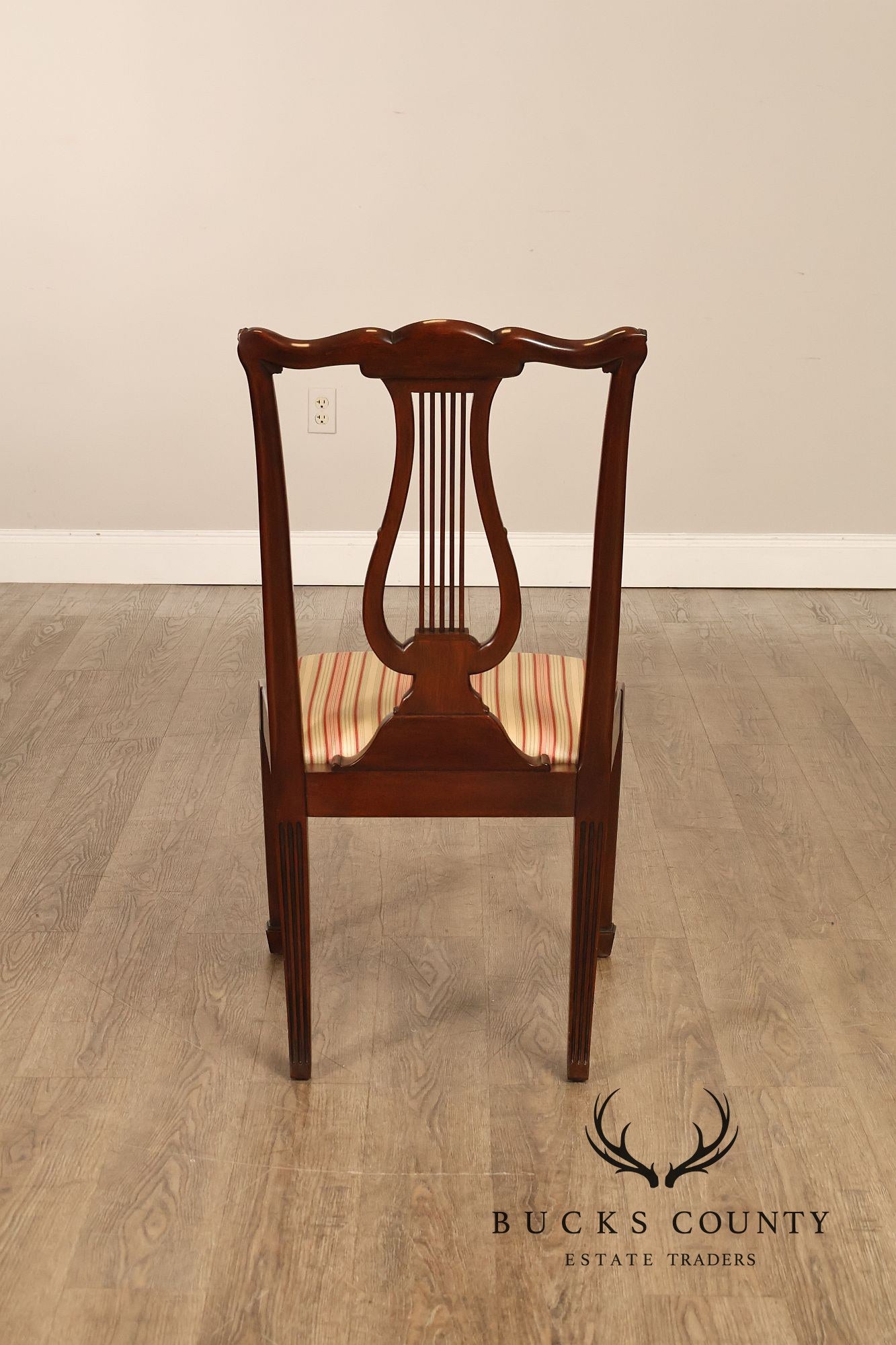 Henkel Harris Mahogany Set Of Eight Lyre Back Dining Chairs