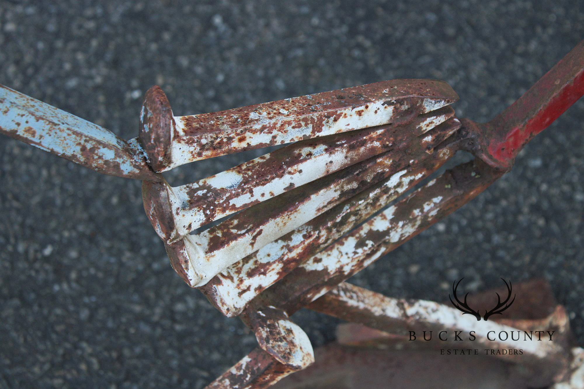 Industrial Metal Road Runner Sculpture Garden Statue