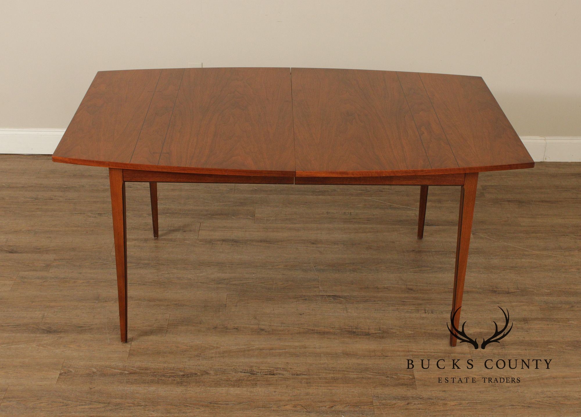 Lane 'Tuxedo' Mid Century Modern Extendable Walnut Dining Table