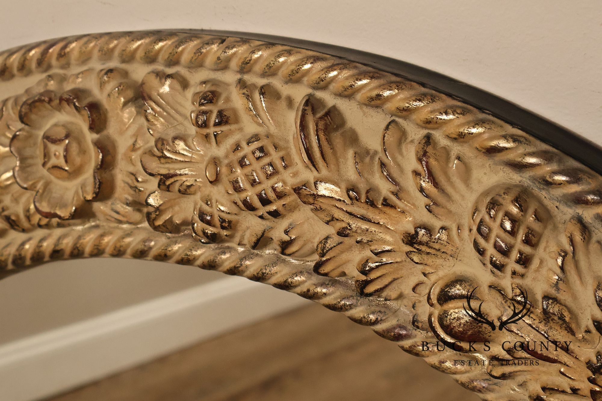 The Bombay Company 'Chardonnay' Round Carved Wall Mirror