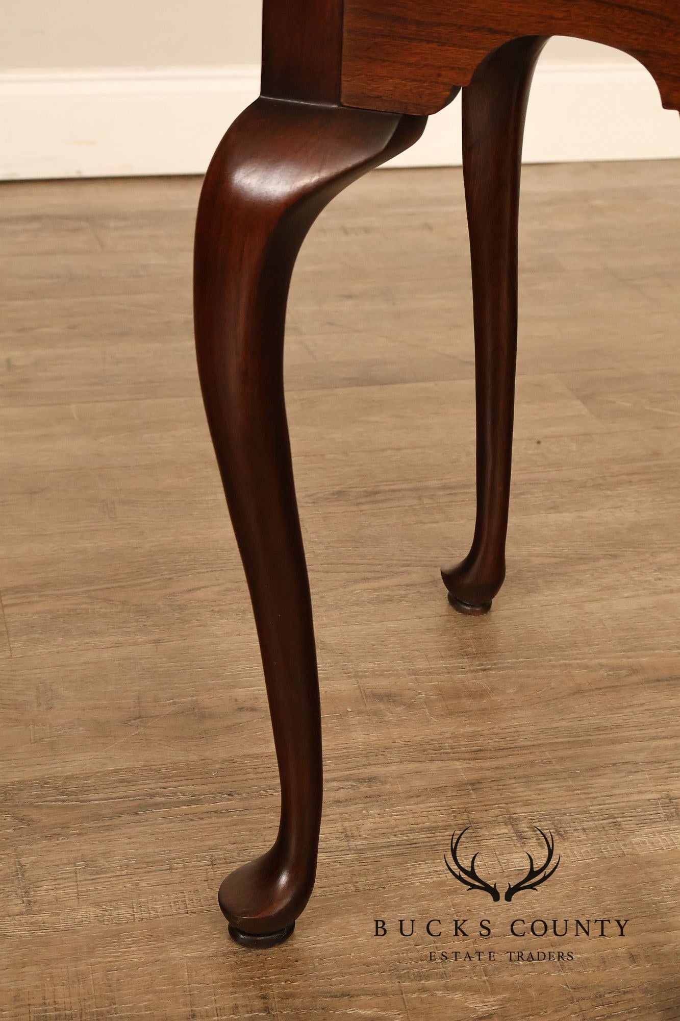 Ethan Allen Georgian Court Queen Anne Style Cherry Drop Leaf Side Table