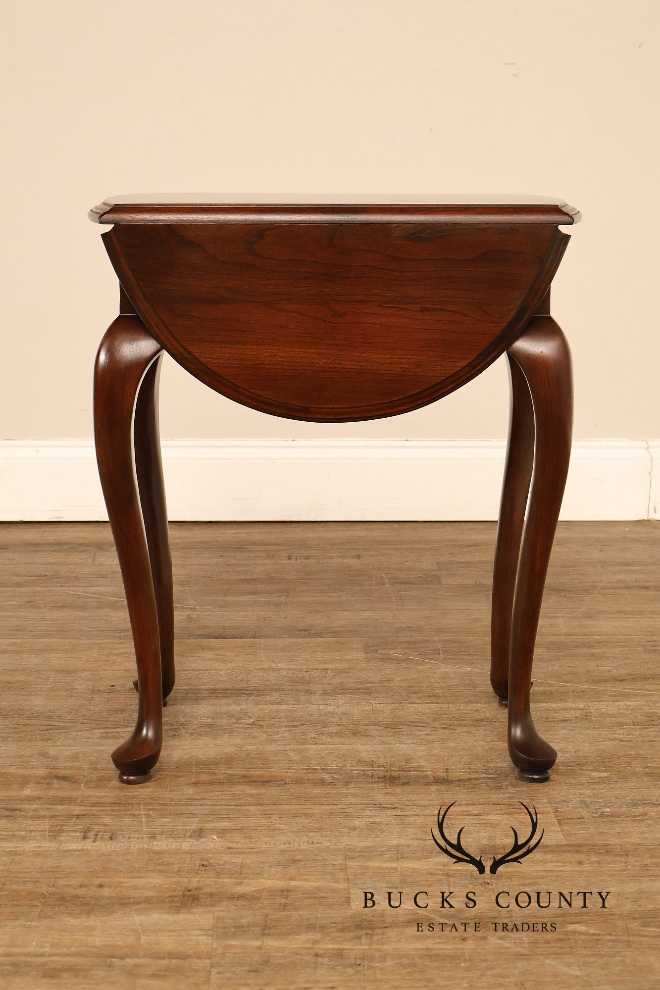 Ethan Allen Georgian Court Queen Anne Style Cherry Drop Leaf Side Table