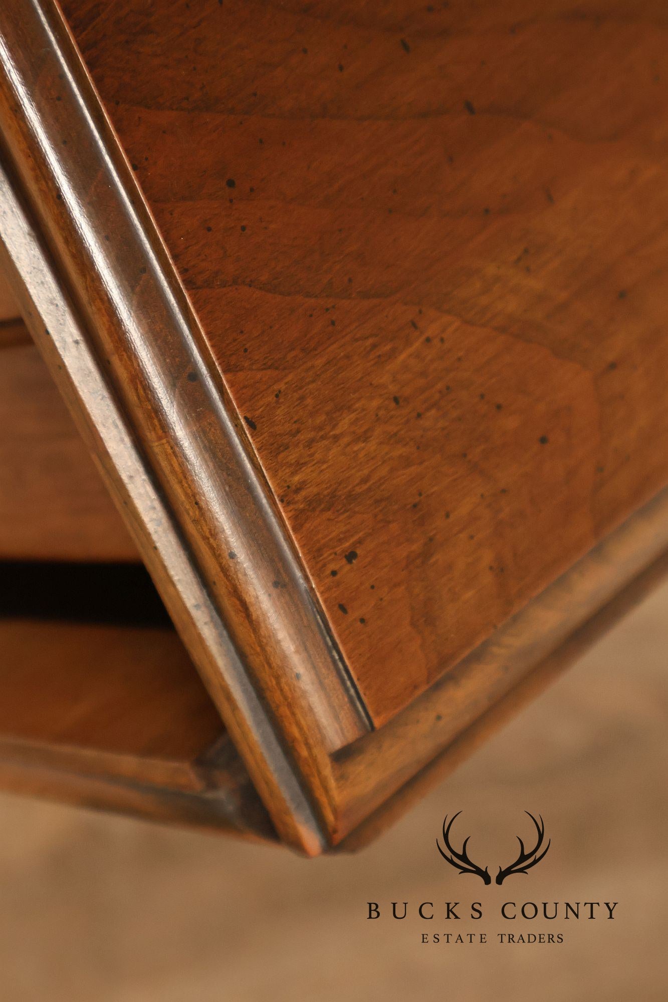 Pennsylvania House Vintage Pair Of Queen Anne Style Cherry Drop Leaf Two-Drawer End Tables