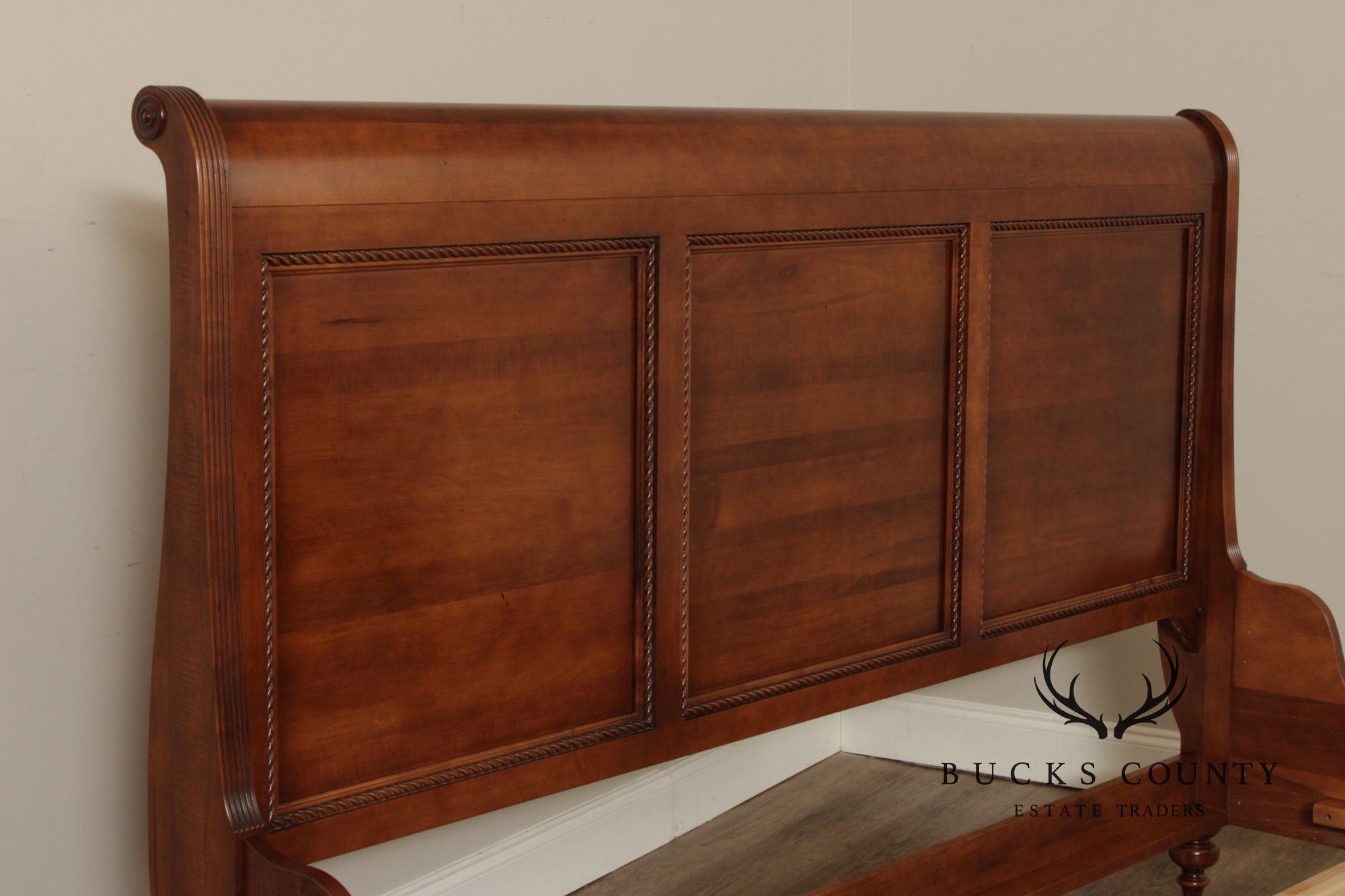 Durham Furniture 'Savile Row' Solid Maple King Sleigh Bed