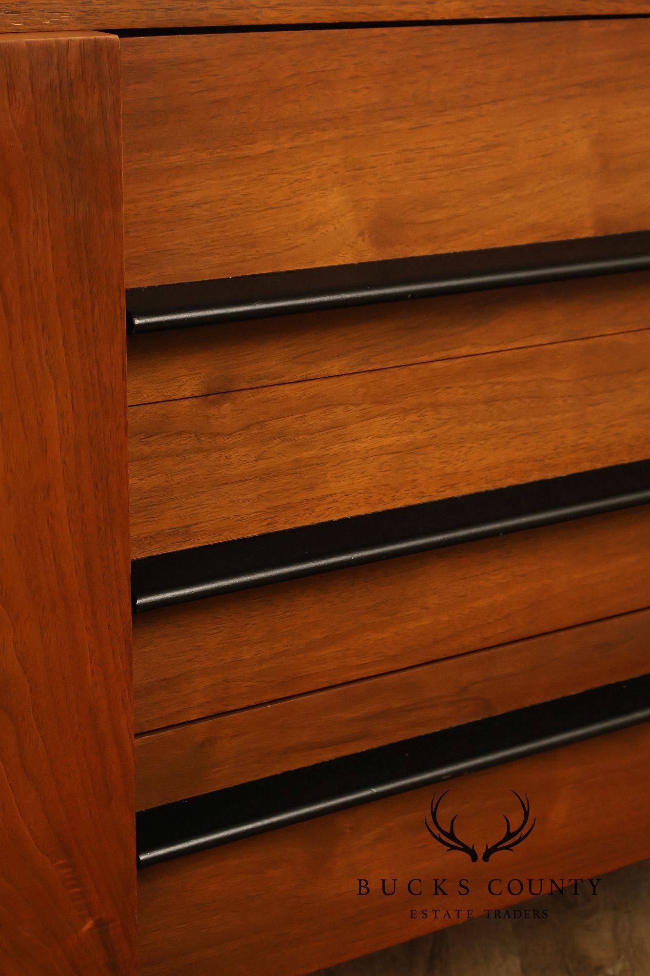 American of Martinsville Mid Century Modern Walnut Chest of Drawers