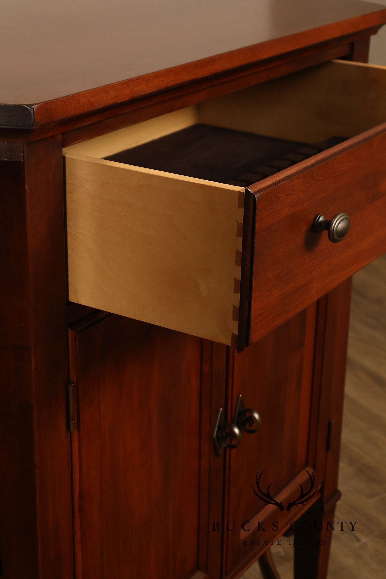 Nichols & Stone Traditional Williamsburg Bowfront Sideboard Server