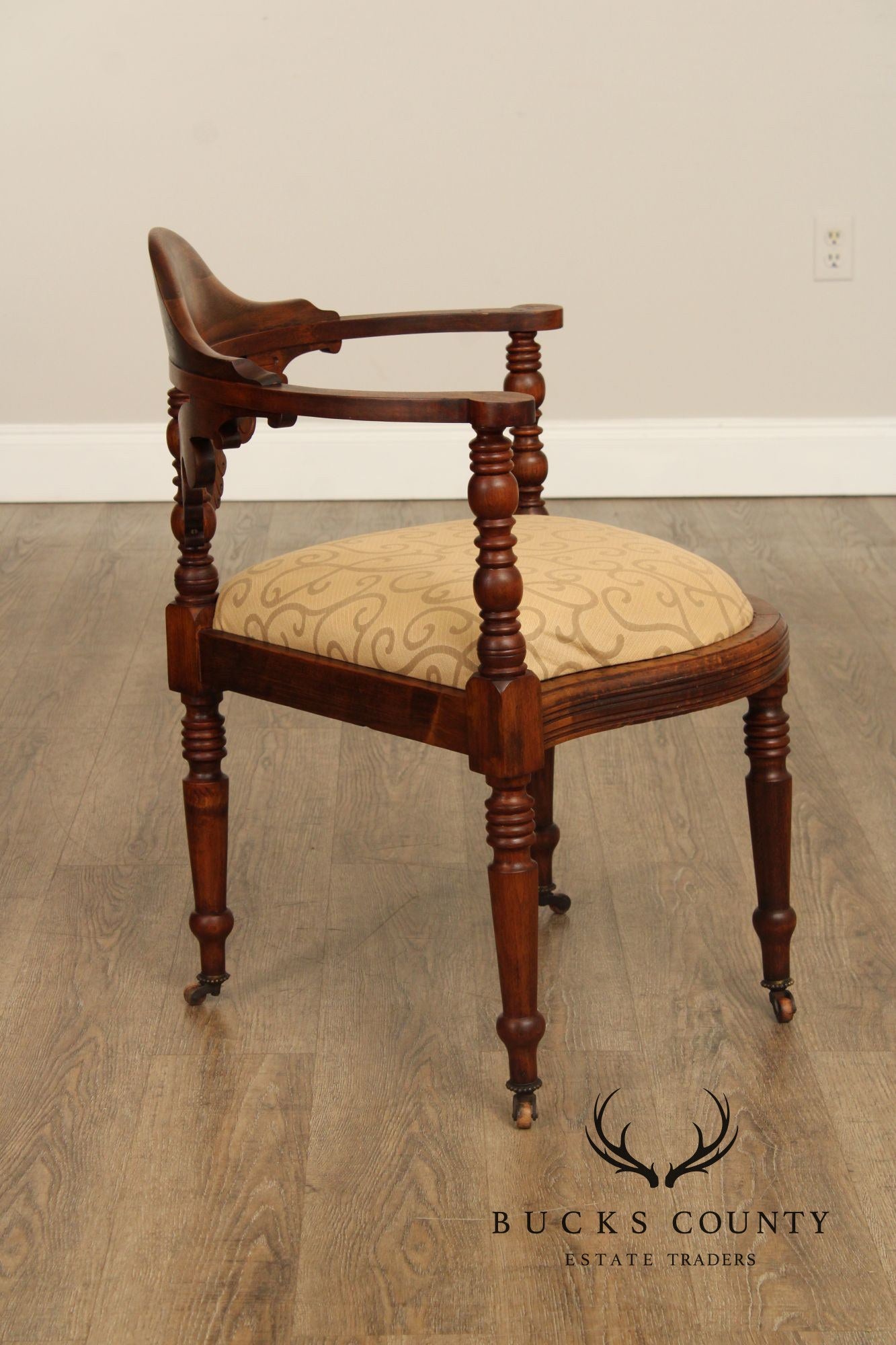 Antique Victorian Carved Corner Chair