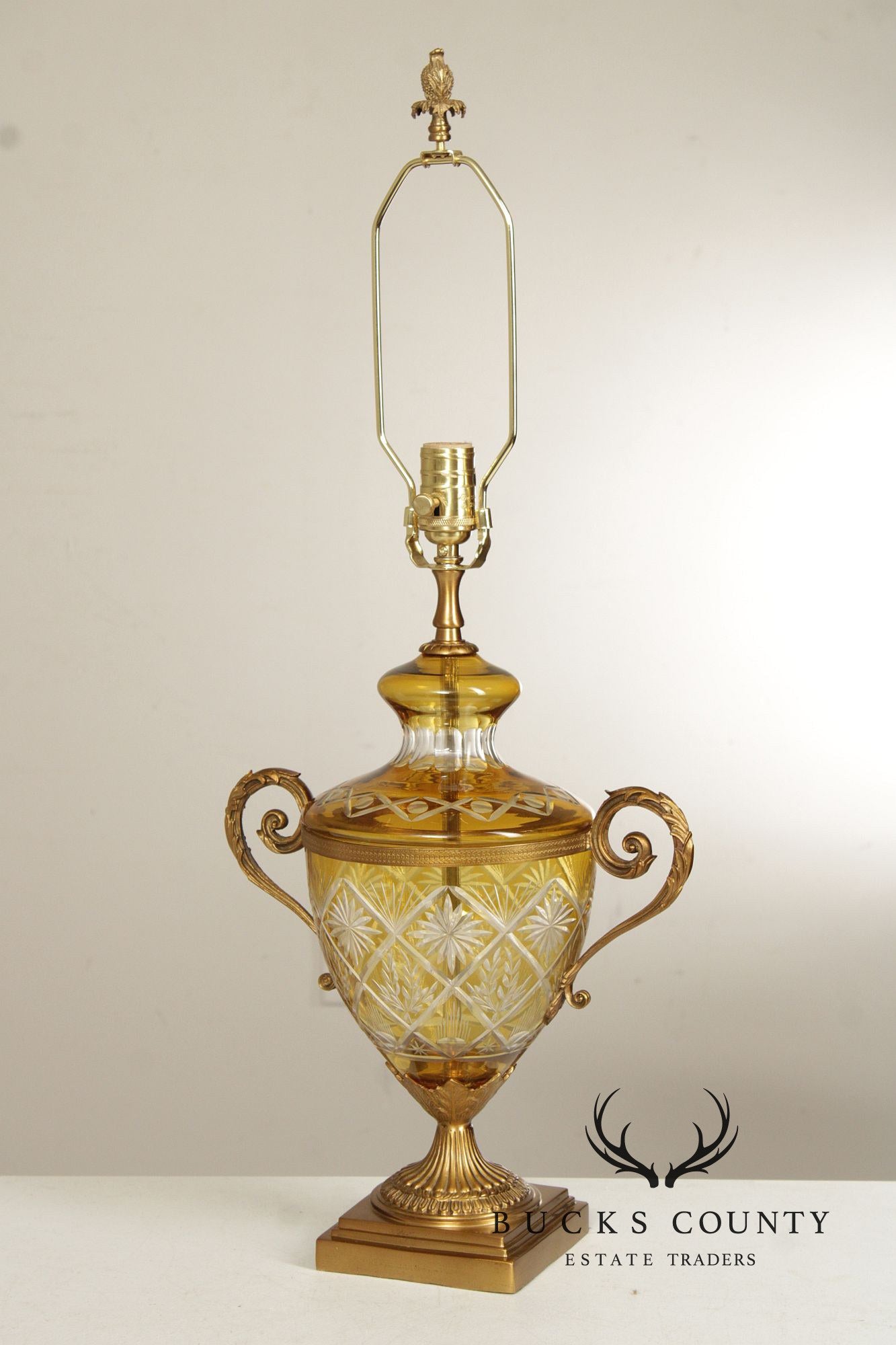 Ethan Allen Amber Glass Urn Table Lamp