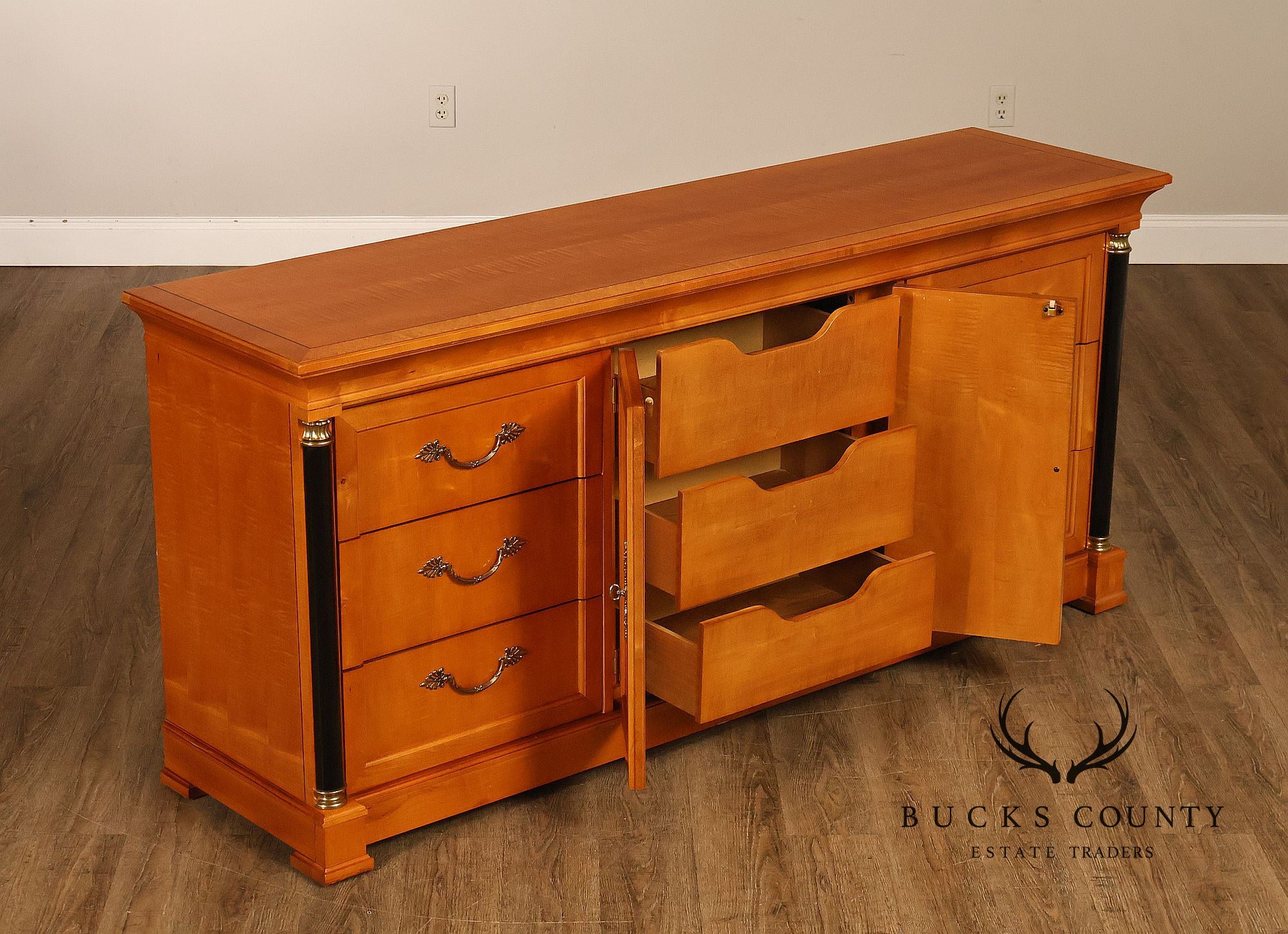 Thomasville Grand Classics Biedermeier Style Maple Dresser