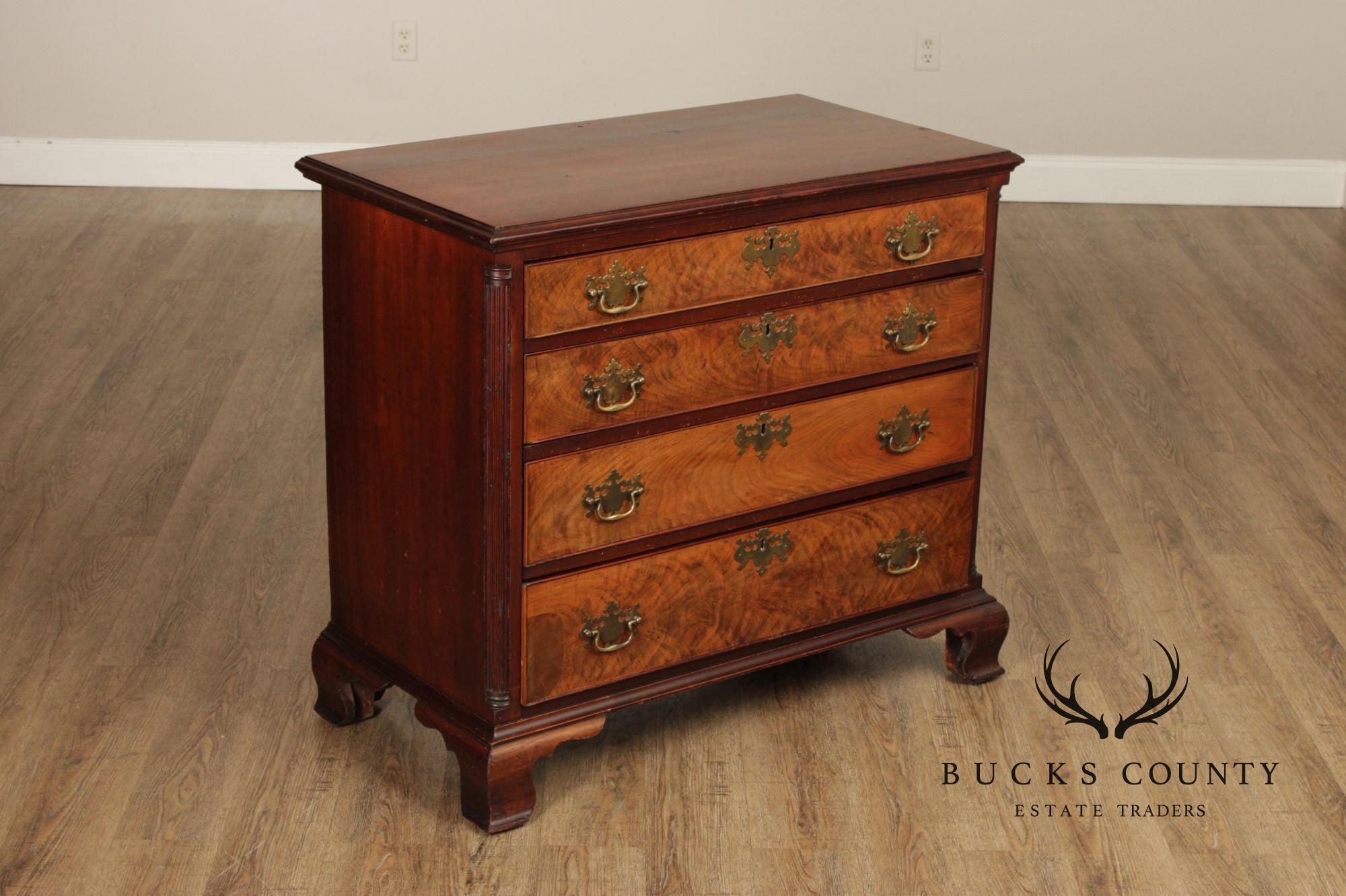 Antique American Chippendale Style Mahogany Chest Of Drawers