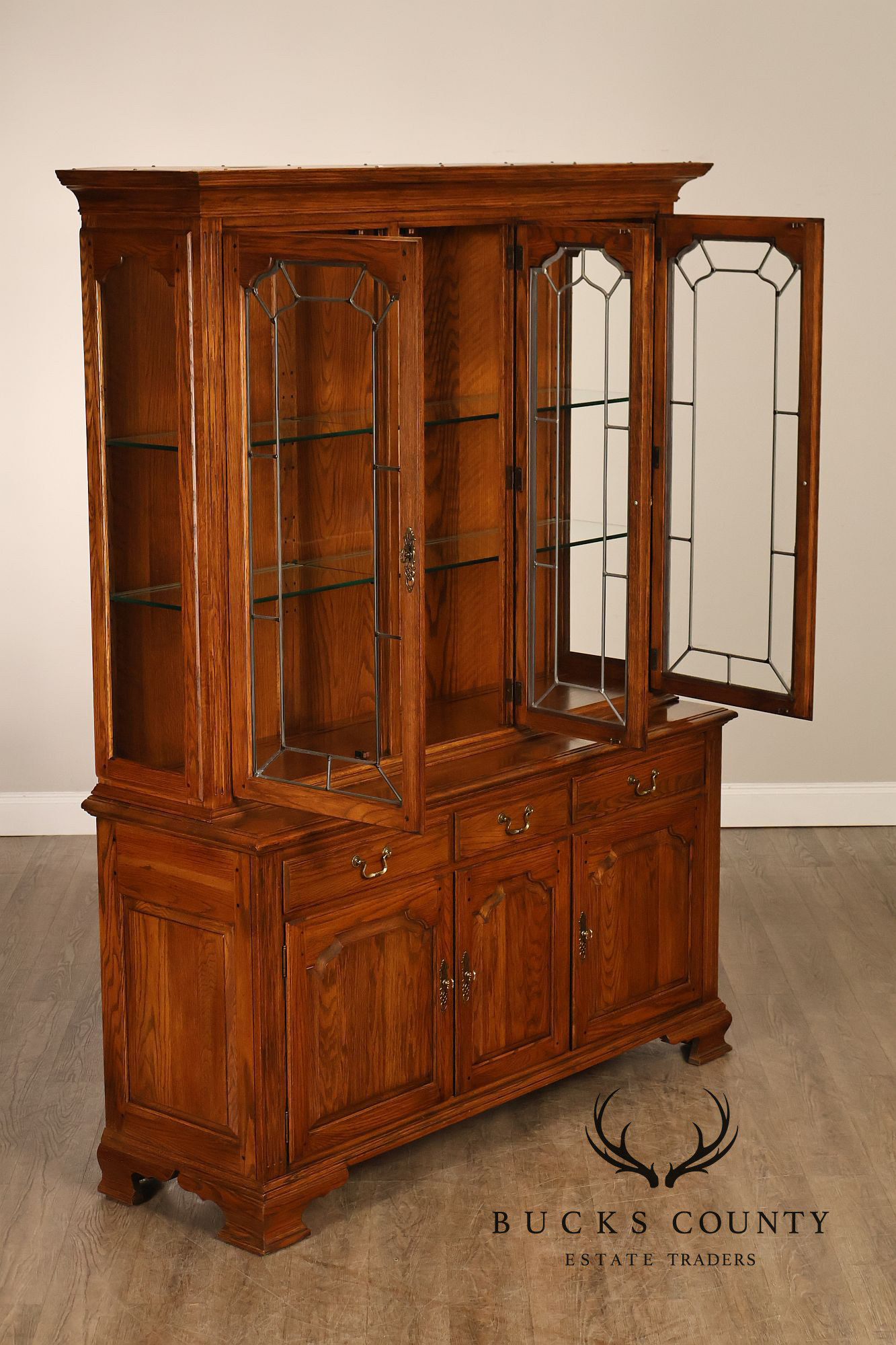Ethan Allen Traditional Oak Lighted China Cabinet