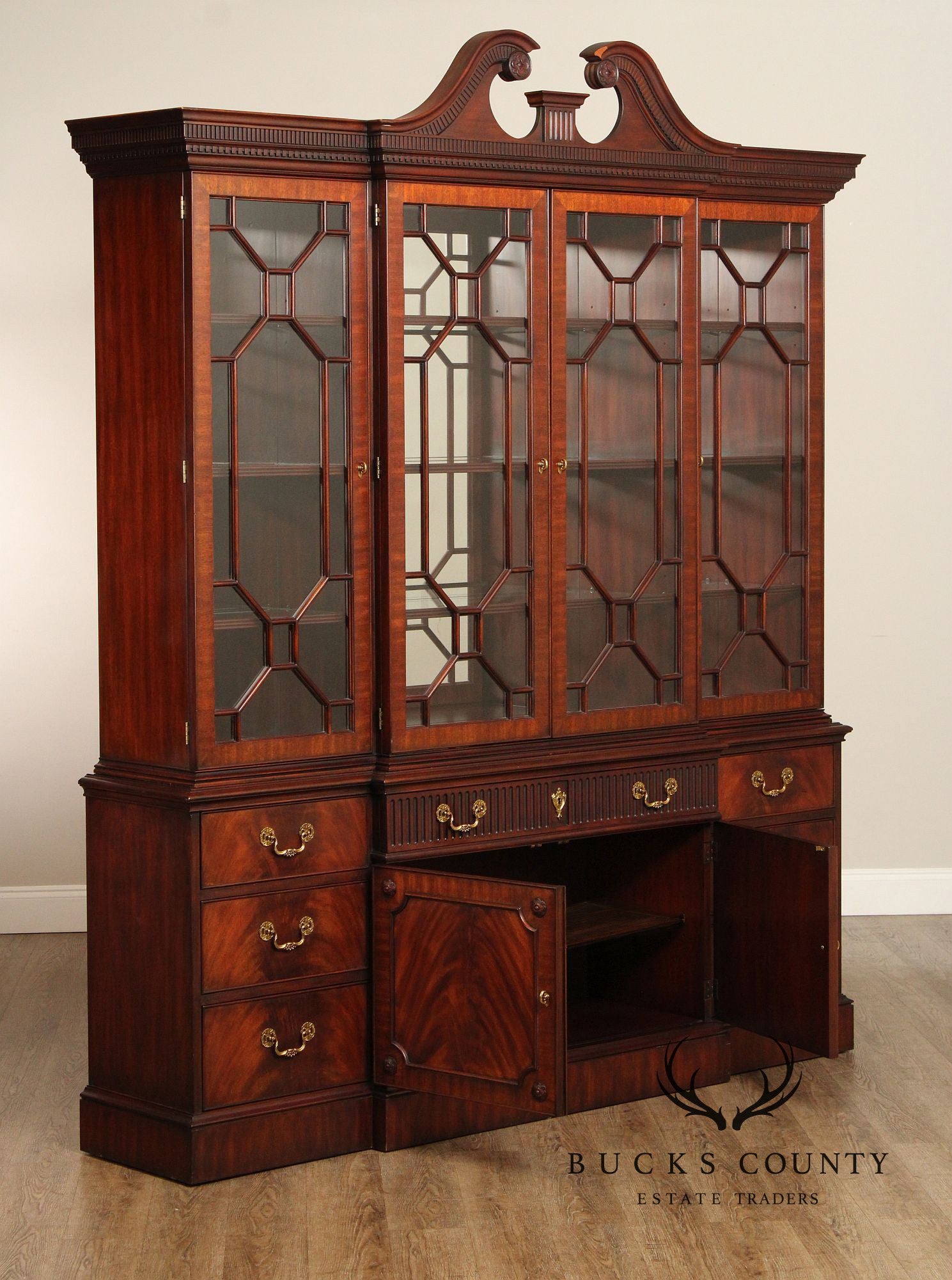 Henkel Harris Georgian Style Mahogany Breakfront China Cabinet