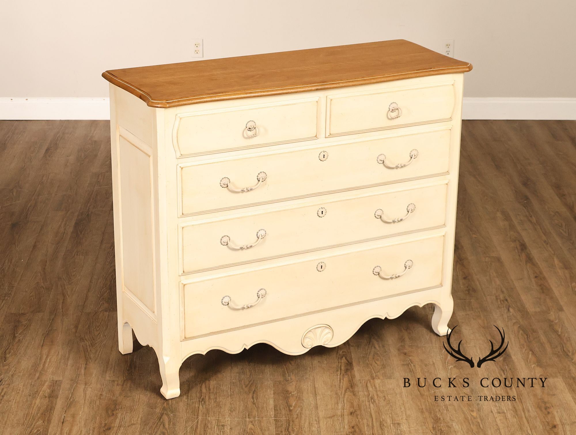 Ethan Allen 'Country French' Distress Painted Chest of Drawers