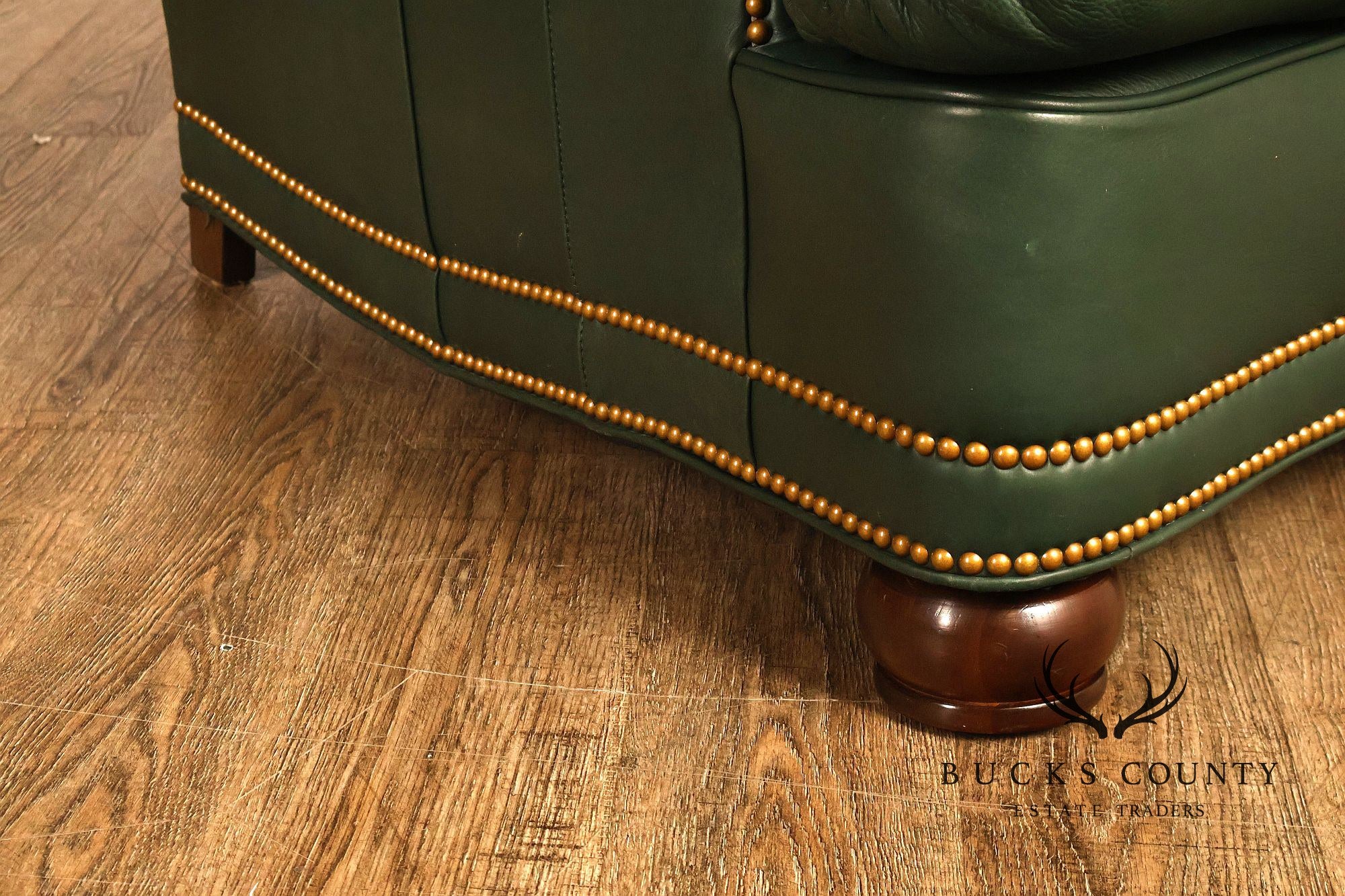 Hancock & Moore Traditional Leather Loveseat