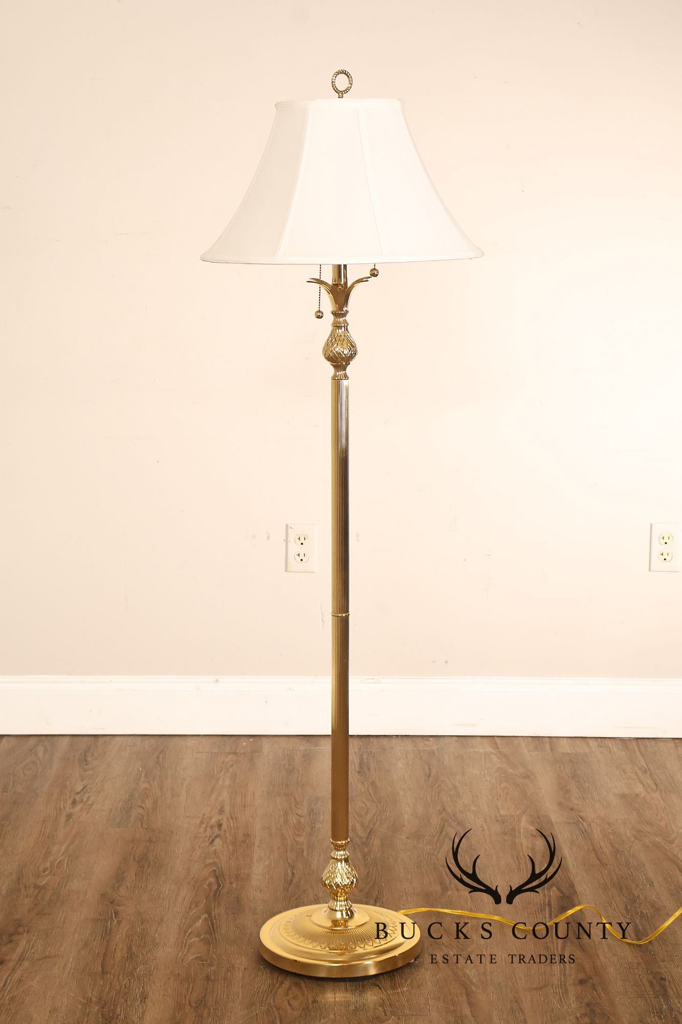 Traditional Brass Double Light Pineapple Accent Floor Lamp With Shade