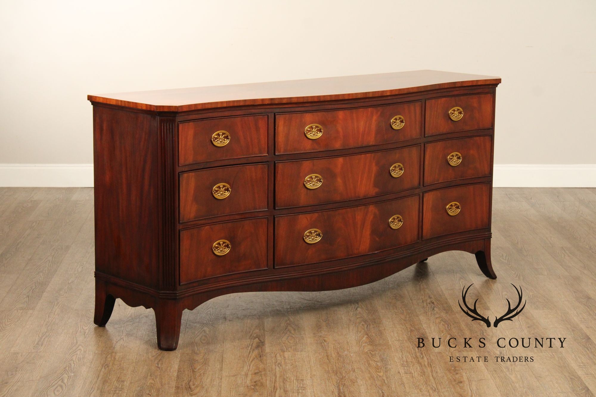 Henkel Harris Hepplewhite Style Mahogany Nine Drawer Dresser