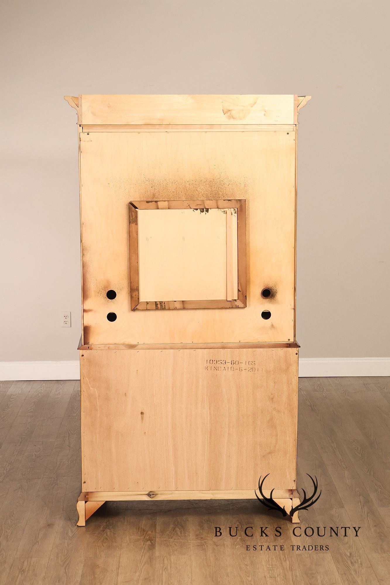 Kincaid Furniture Traditional Cherry Gentleman’s Chest Armoire